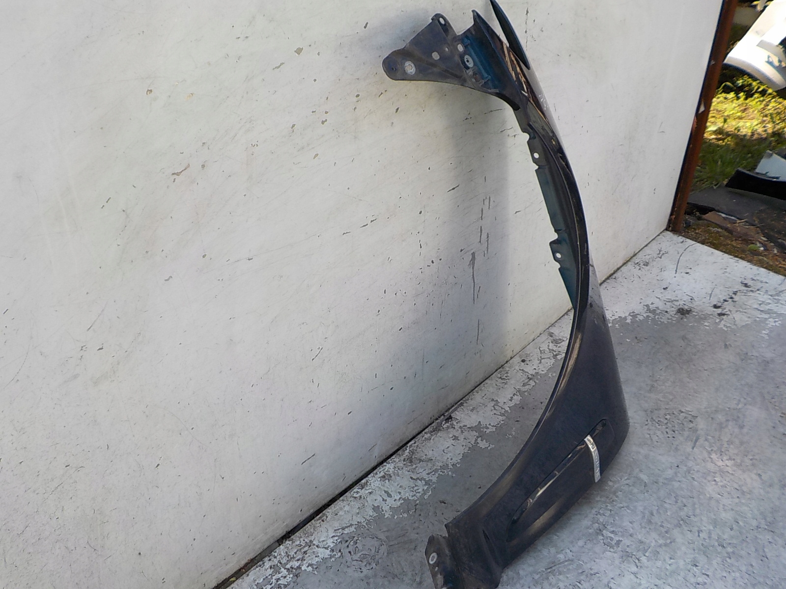 585 JAGUAR XF X250 fender left front front