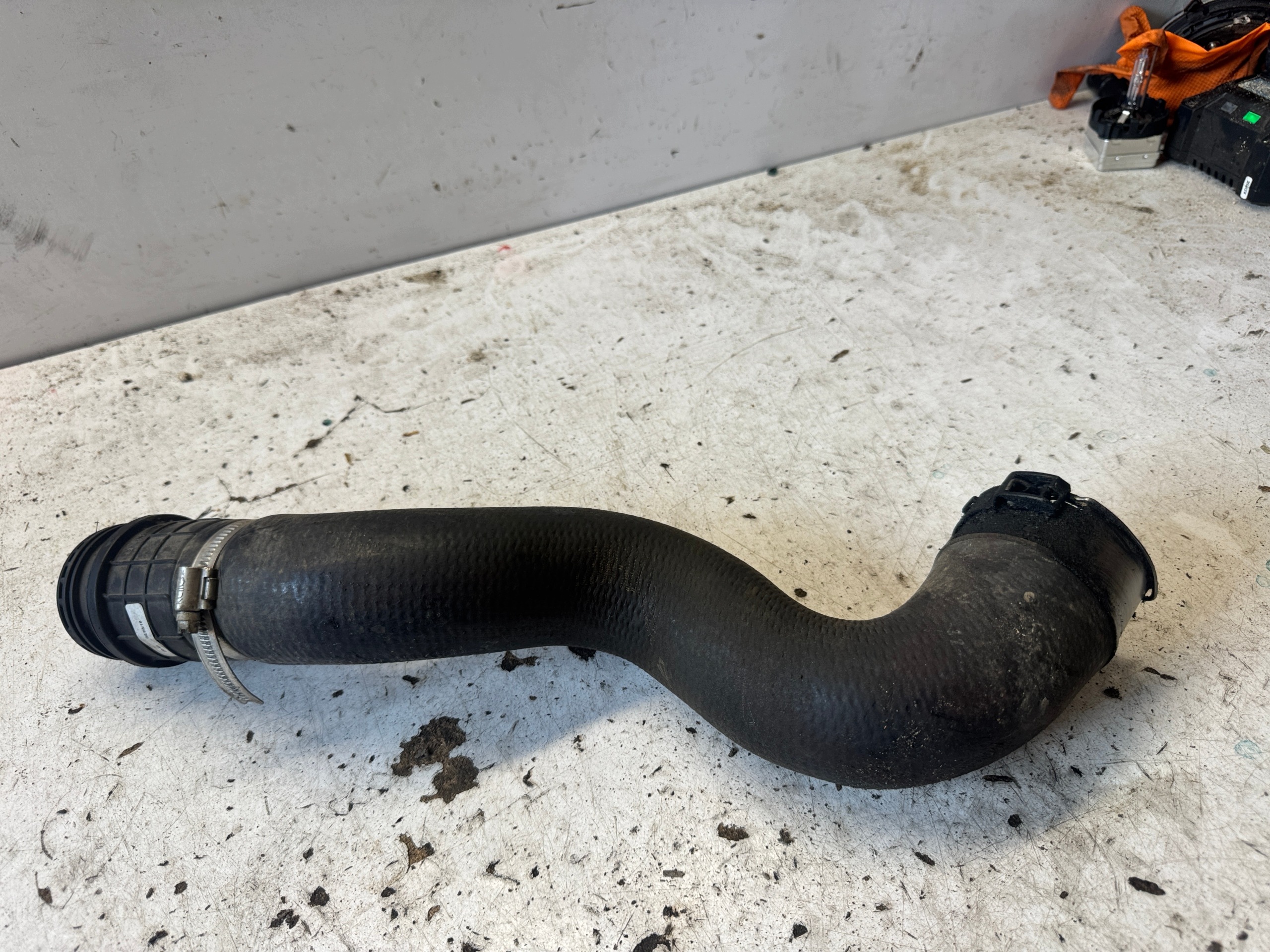 OPEL ASTRA K 5 cijev prijenos crijevo interkulera 1.6CDTI 39014321