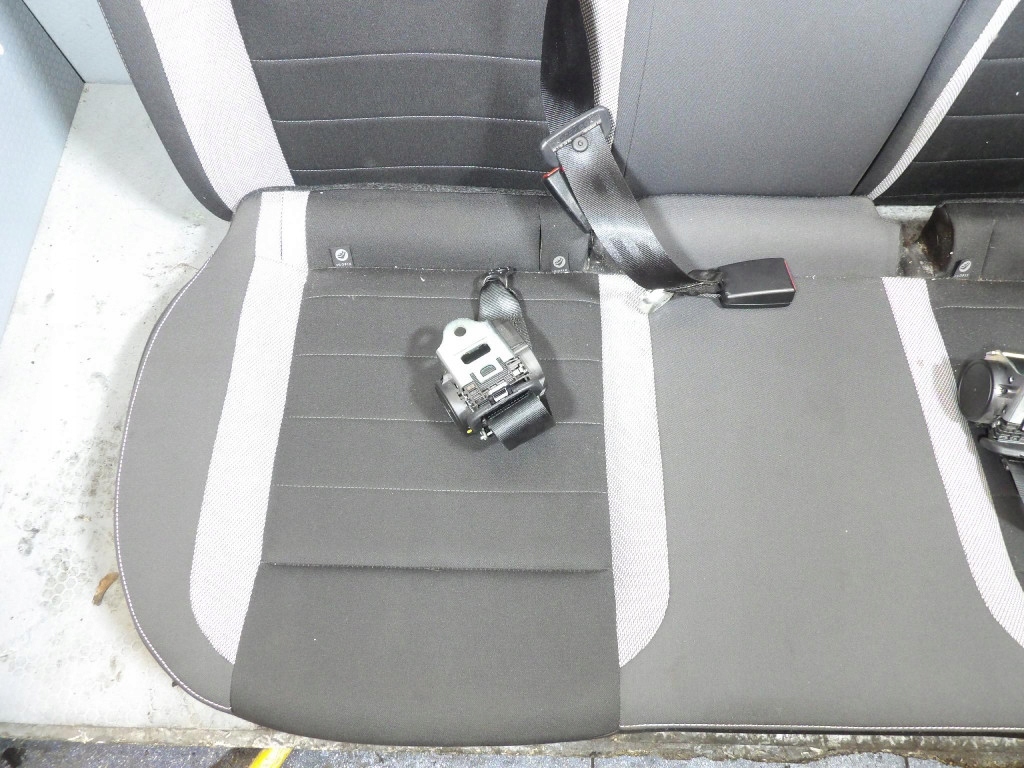 SKODA RAPID LIFTBACK Sitz Sitz heck