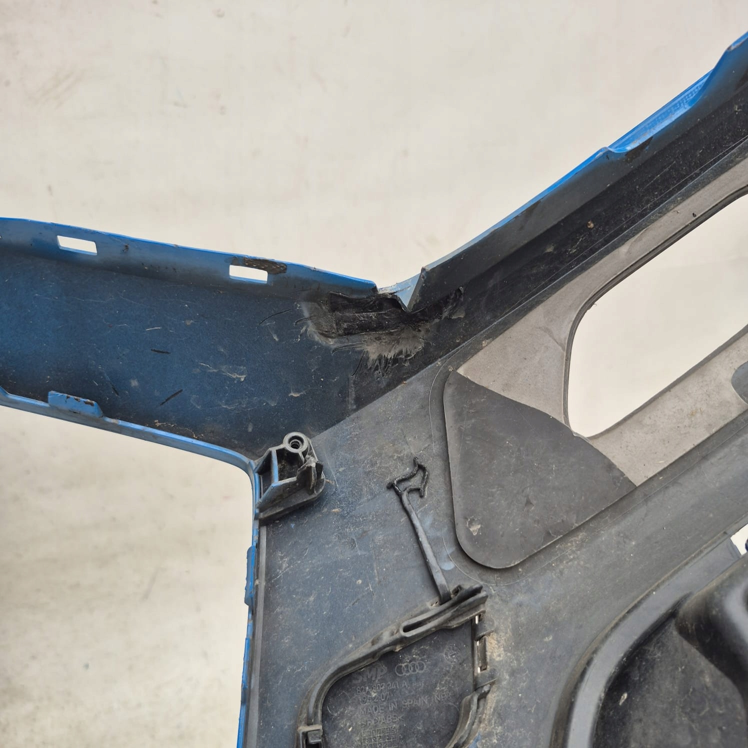 AUDI A1 II 2 S-LINE 18-> bumper front front washer PDC