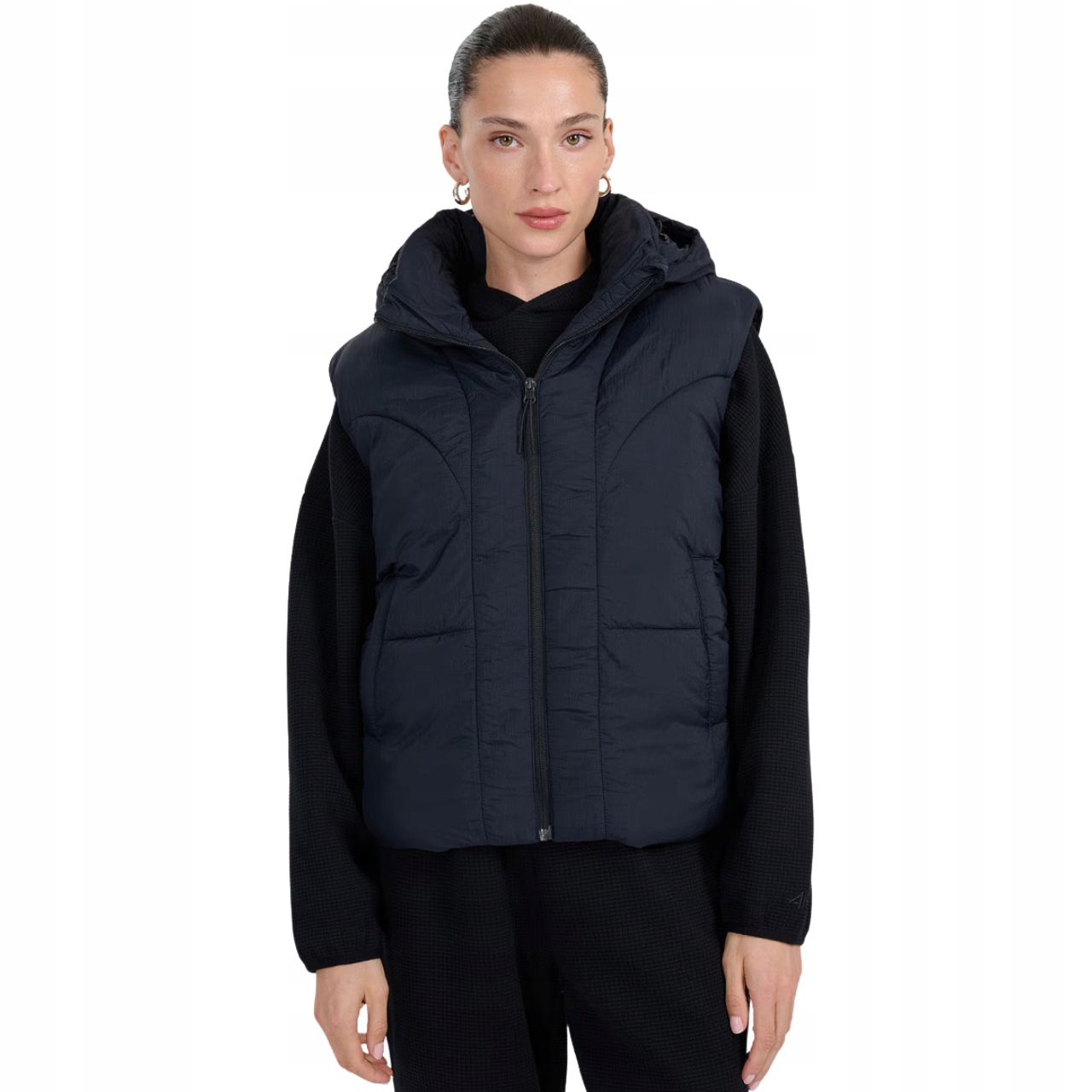 Dámská vesta 4F F299 hluboká černá 4FWAW25TVJAF299 20S Velikost M