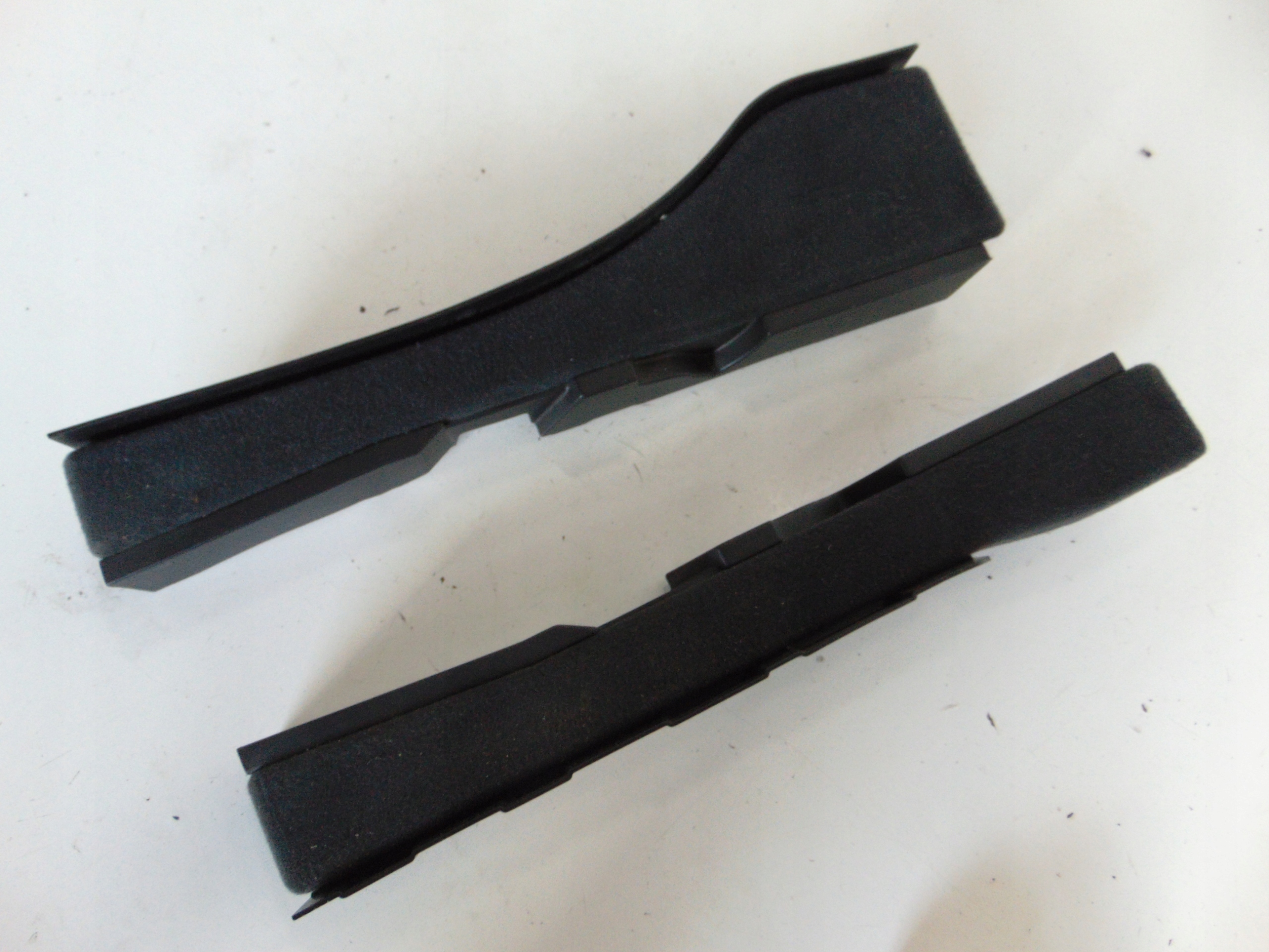 OSŁONA BOCZEK BAGAŻNIKA RENAULT SCENIC III GRAND