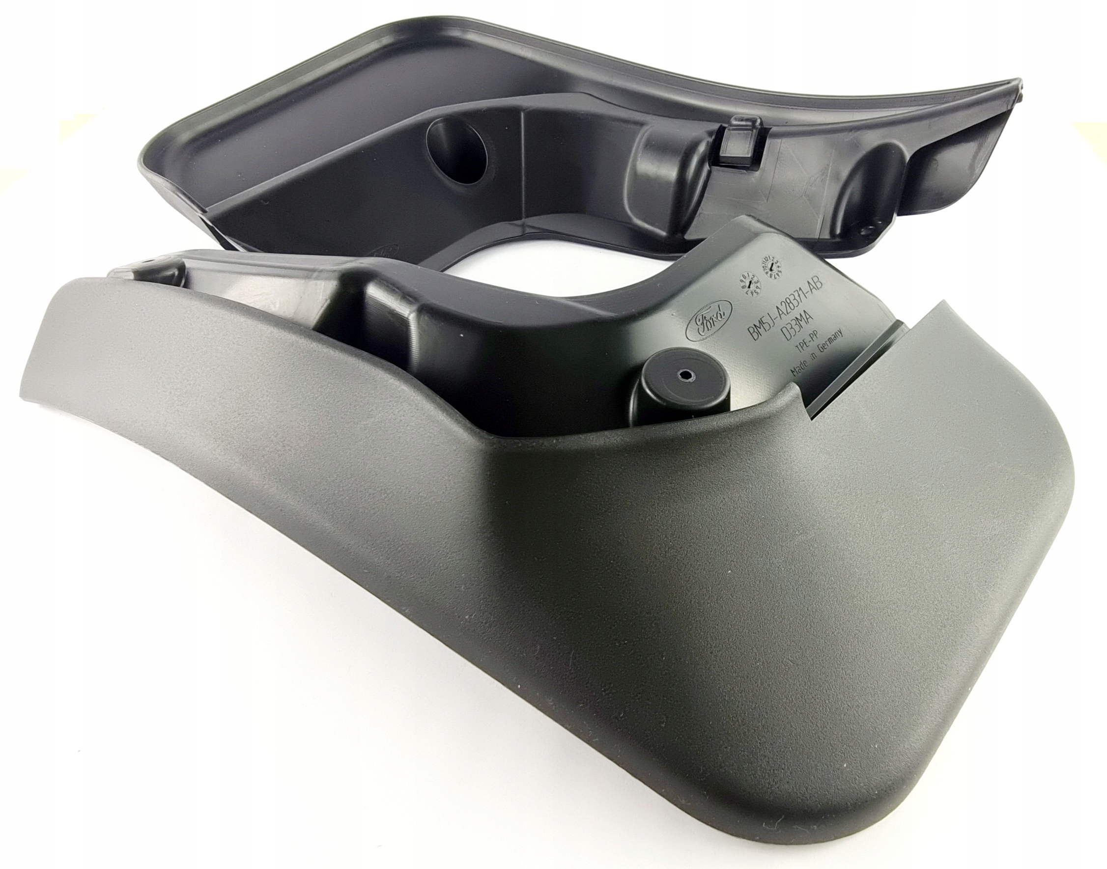 CHLAPACZE TYŁ FOCUS MK3 2011-18 WERSJA SEDAN OE 1798977 _ AMBM5J-A286A12-AB Producent Ford OE