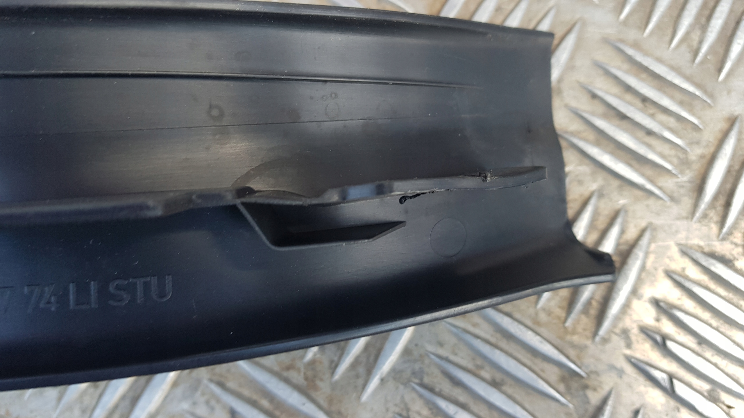 MERCEDES B KLASSA W245 decorative trim threshold left right