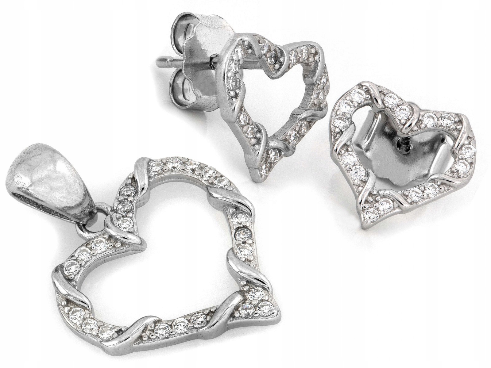 Sada stříbrných šperků 925 náušnice tyčinka přívěsek se srdcem váha 2.80