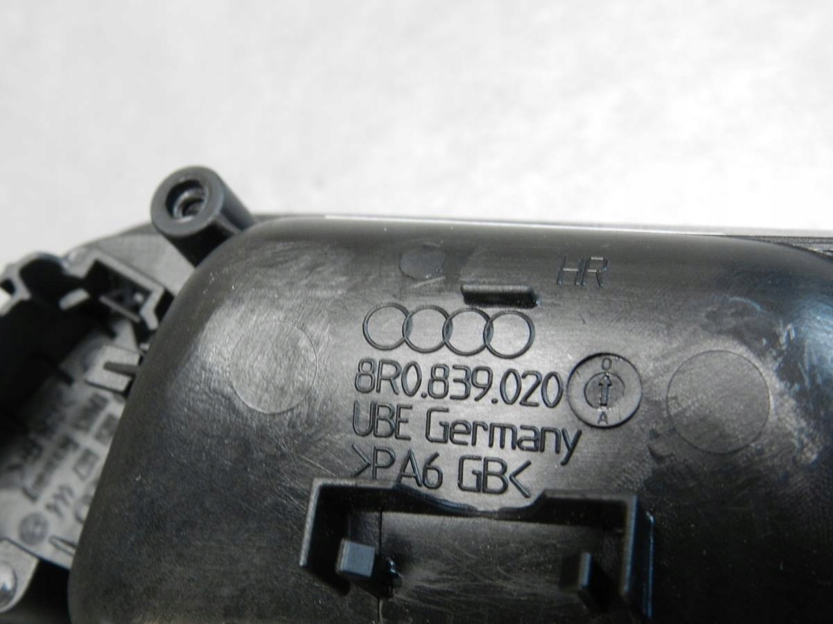AUDI Q5 8R handle WEW right rear part 8R0839020