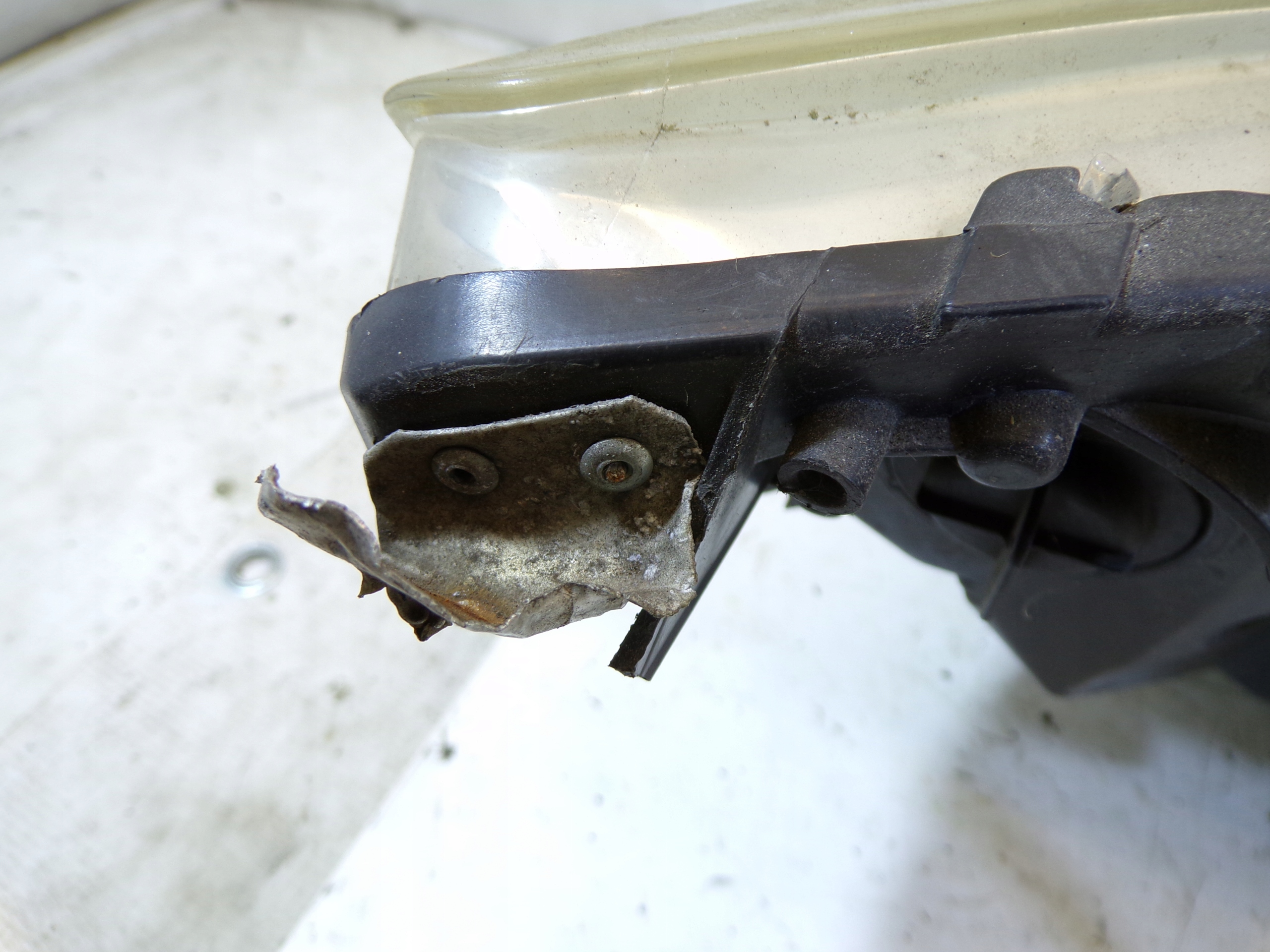light front front left PEUGEOT 308 1 and