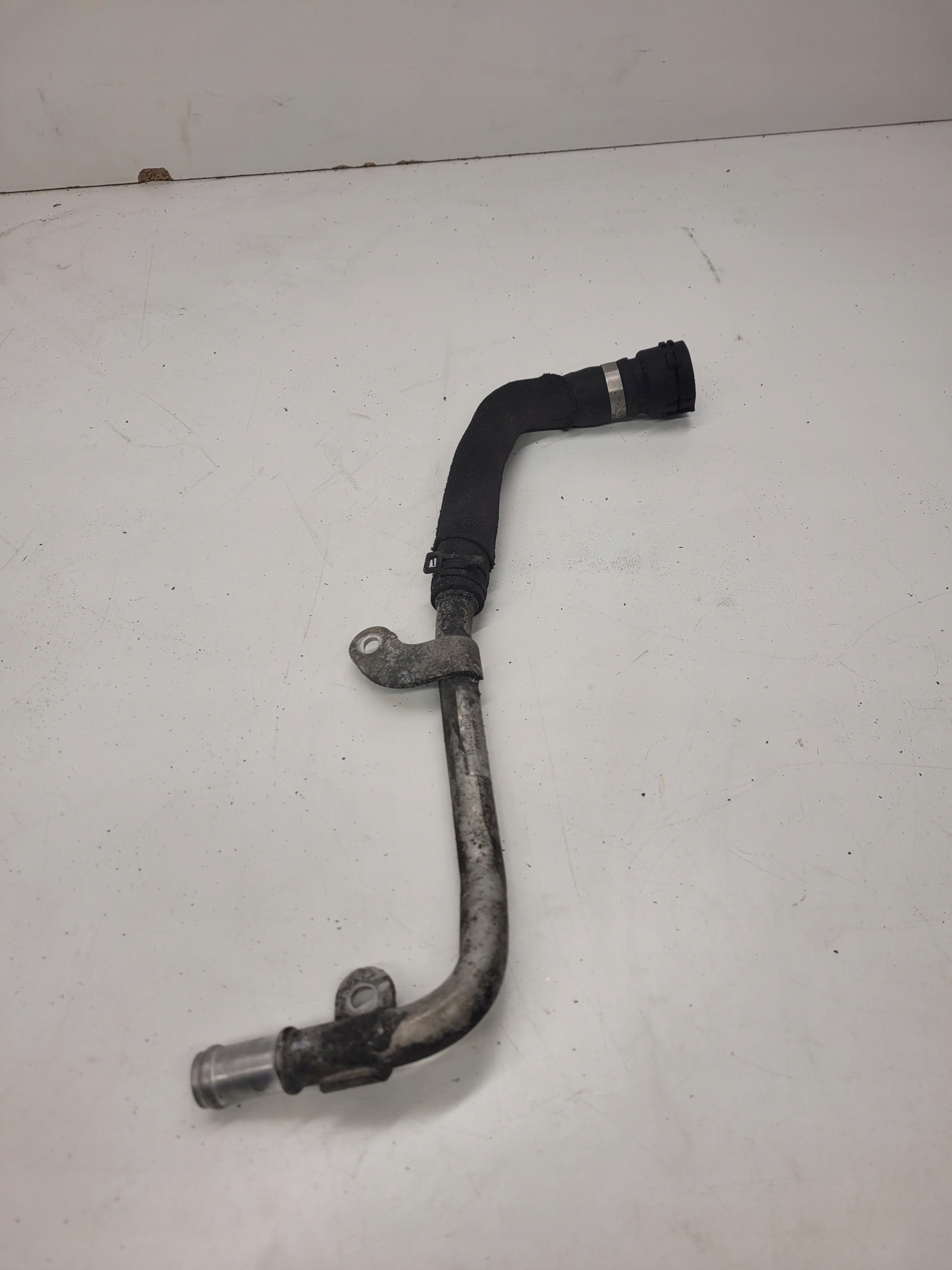 crijevo prijenos vode AUDI A6 C7 A7 2.8 3.0T 4G0121071N