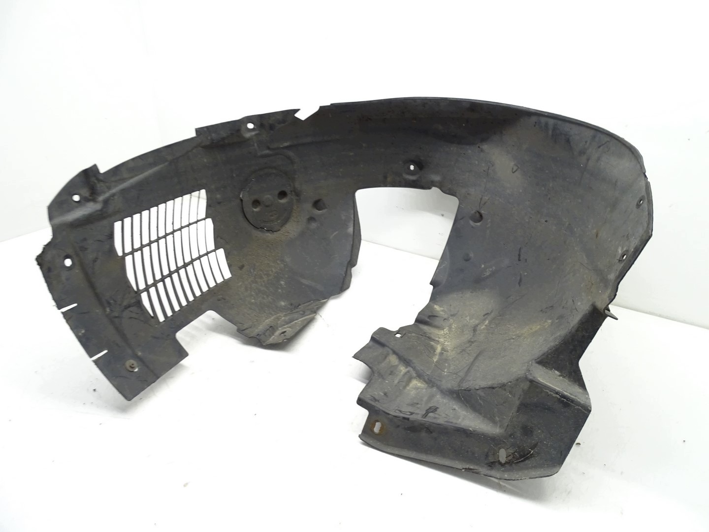 mudguard left front left front JAGUAR XE X760 XF X260 GX63-16A574-AE