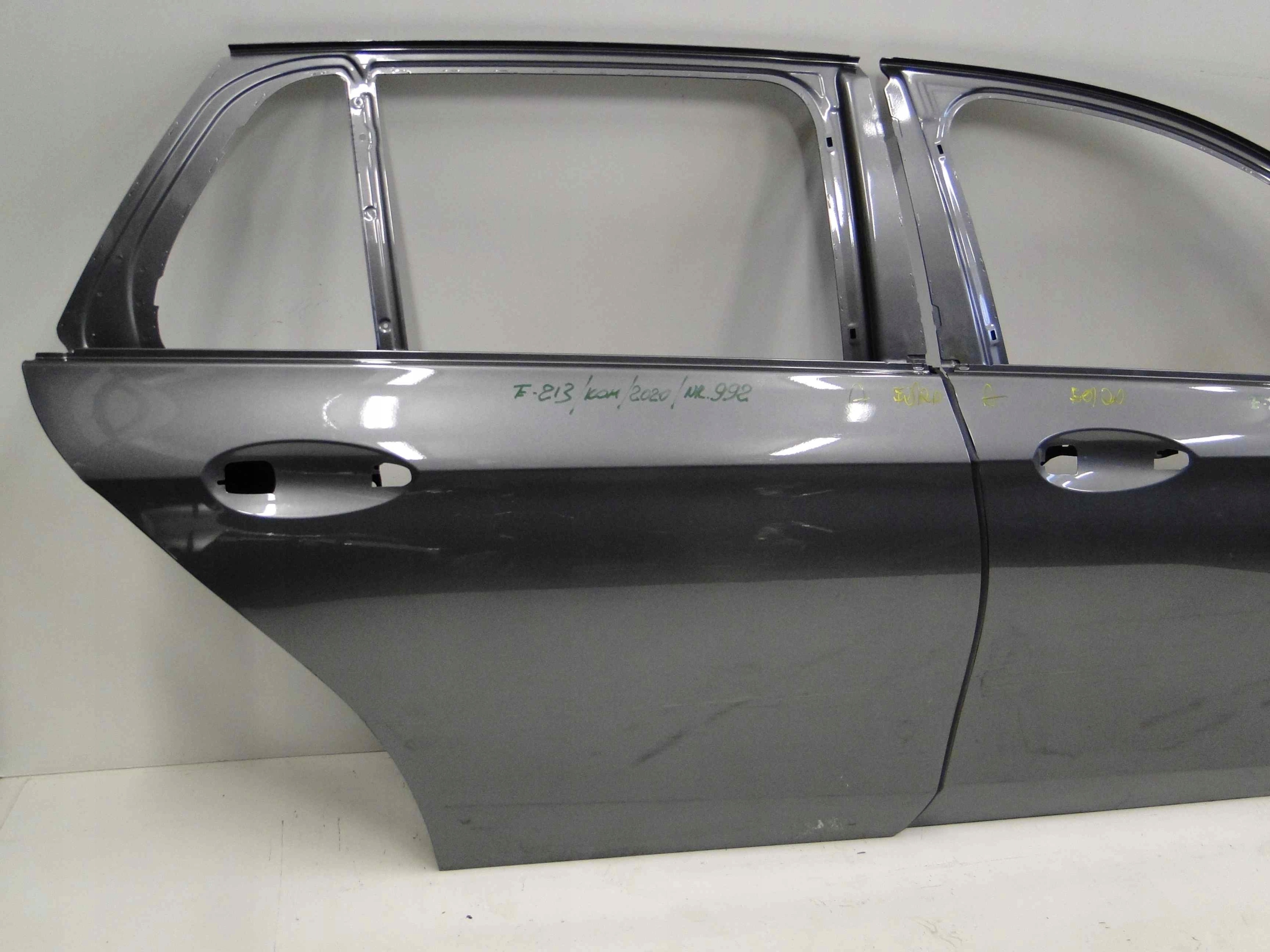 MERCEDES E KLASA W213 213 KOMBI DRZWI PRAWE TYLNE Jakość części (zgodnie z GVO) O - oryginał z logo producenta pojazdu (OE)