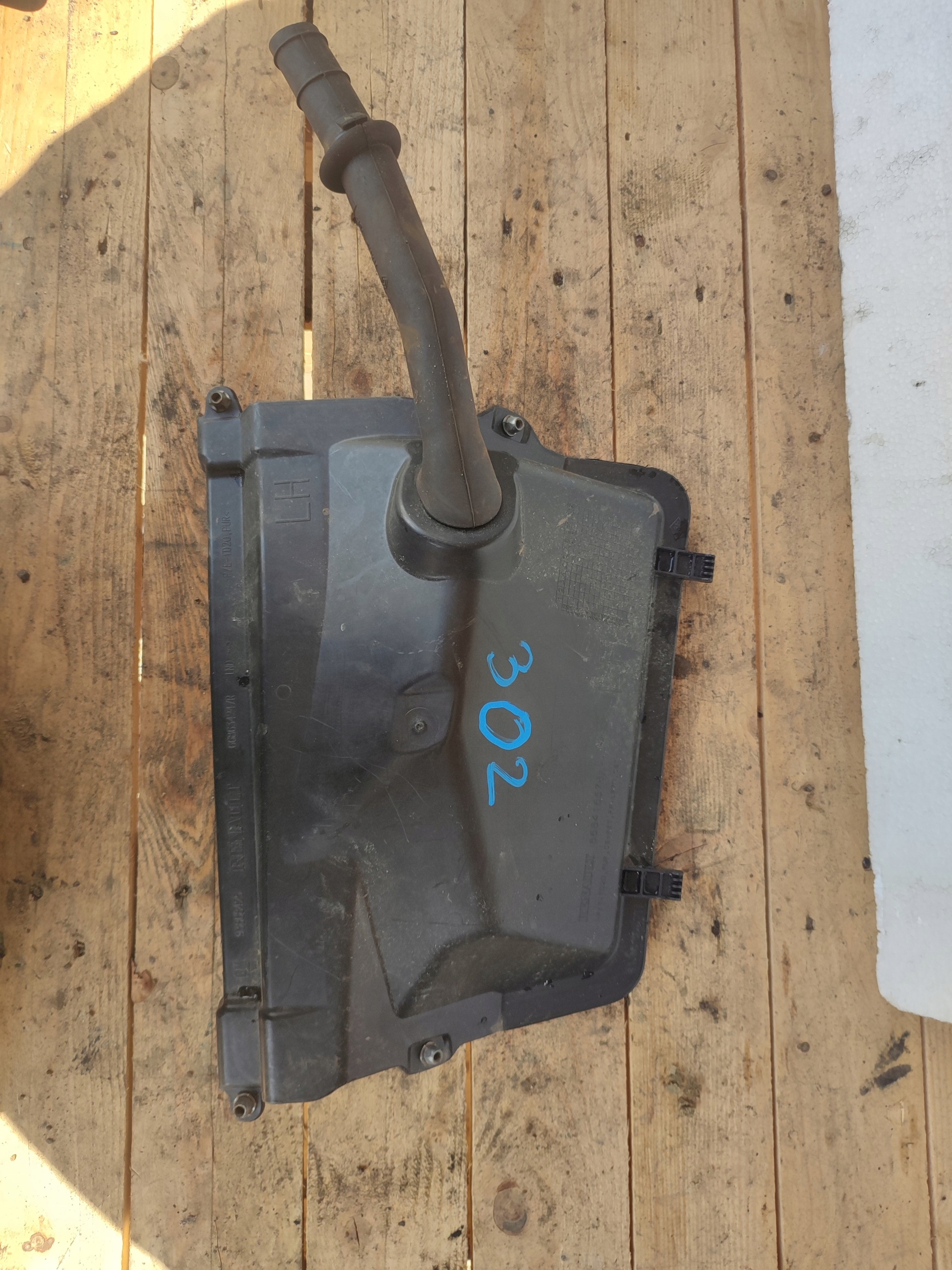 torpedo sump SPUSTOWA RENAULT TRAFIC III left side 668416578R