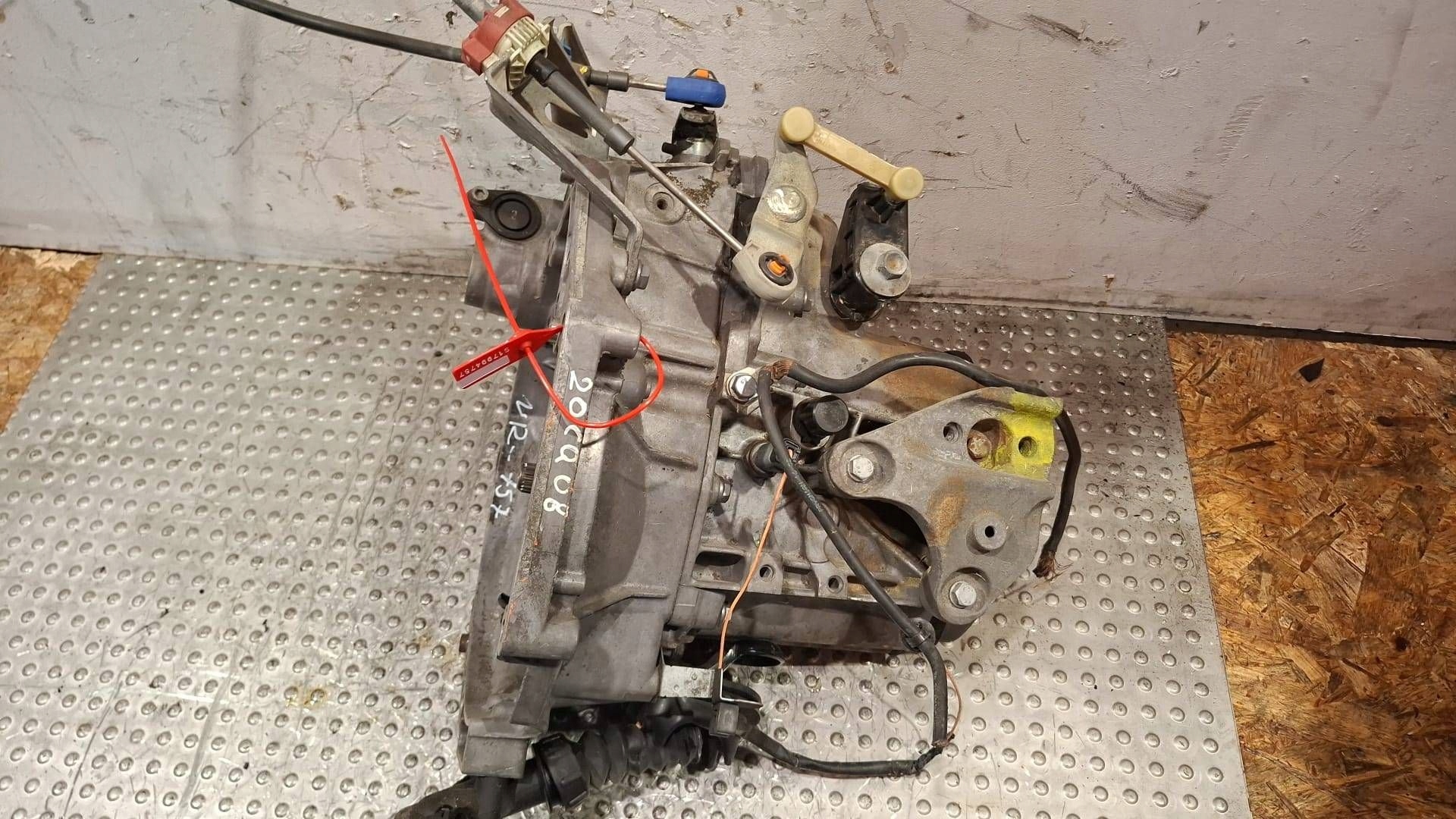 Getriebe 20CQ08 Citroen C2 C3 1.1 8V