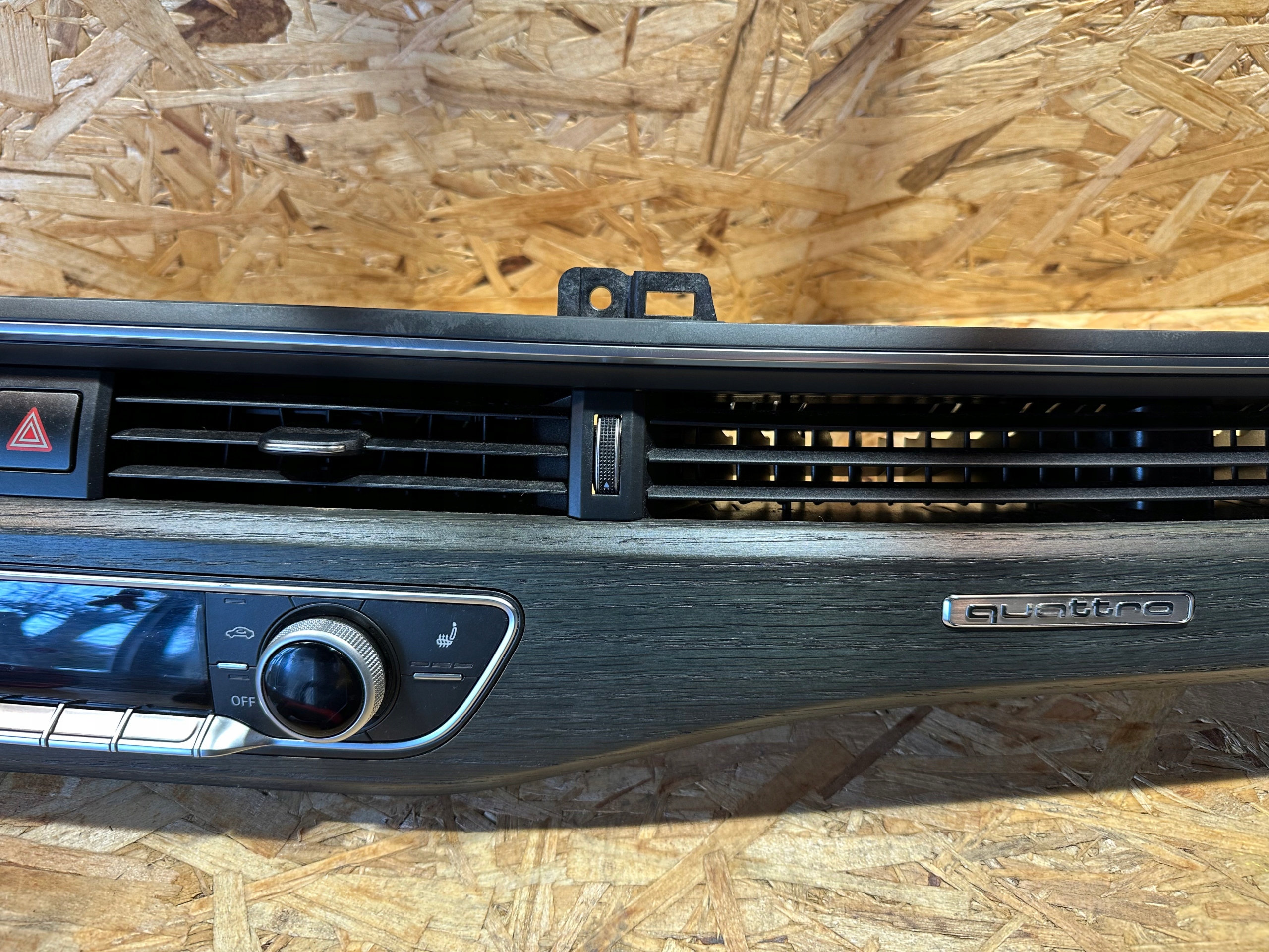 decorative trim PANEL DEKOR AUDI A4 B9 8W0 KOMPLET