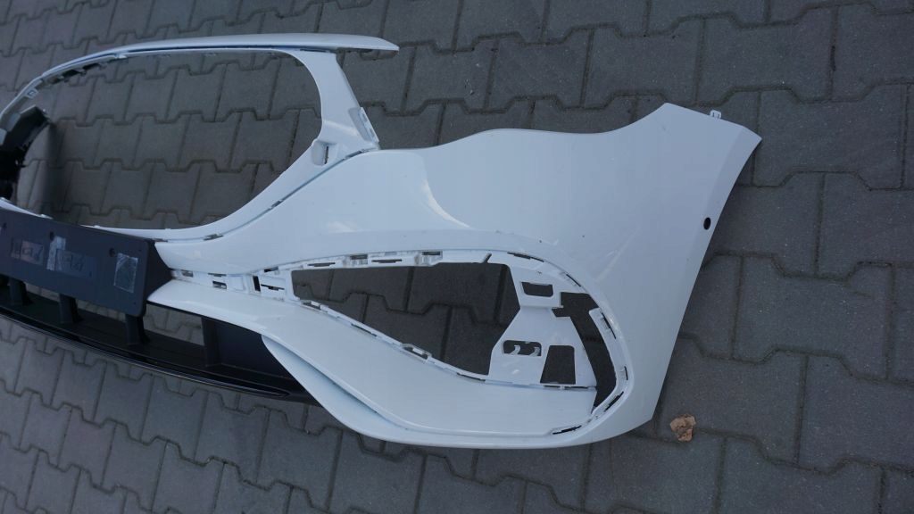 MERCEDES E W 214 AMG - Frontstoßstange vorne