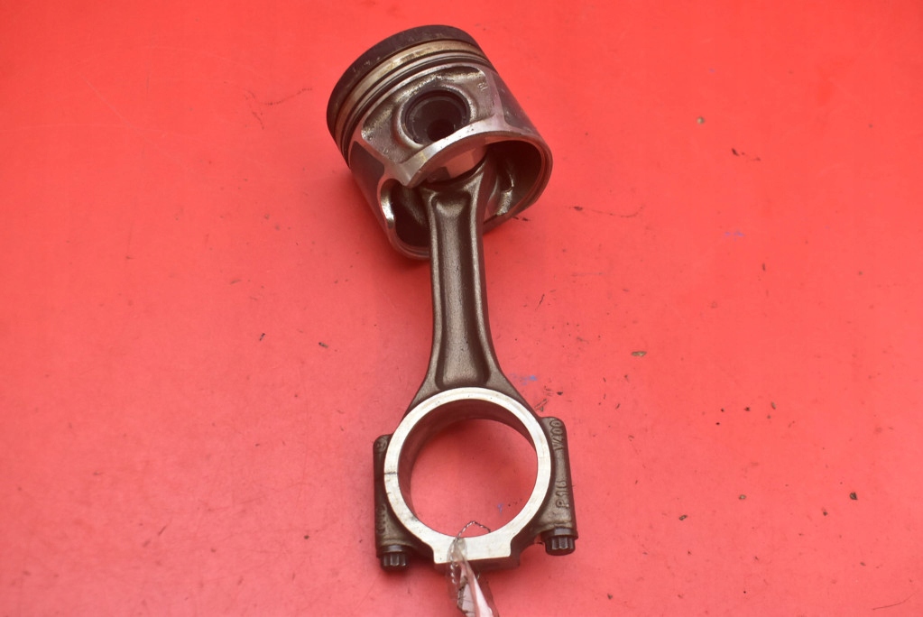 piston connecting rod BKD VW GOLF 5 V plus 2.0 TDI 140 KM 03-09