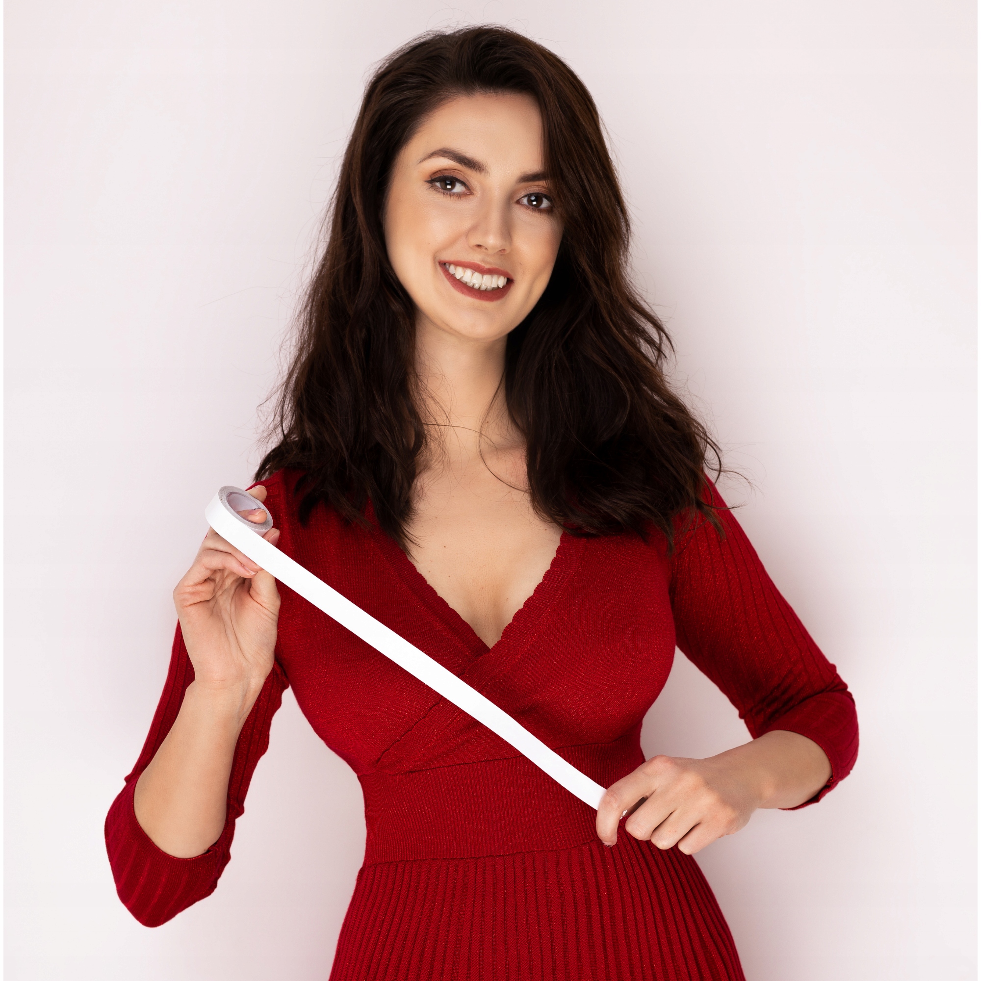 Taśma plastry do ubrań i ciała dwustronna szeroka Długość całkowita 500 cm