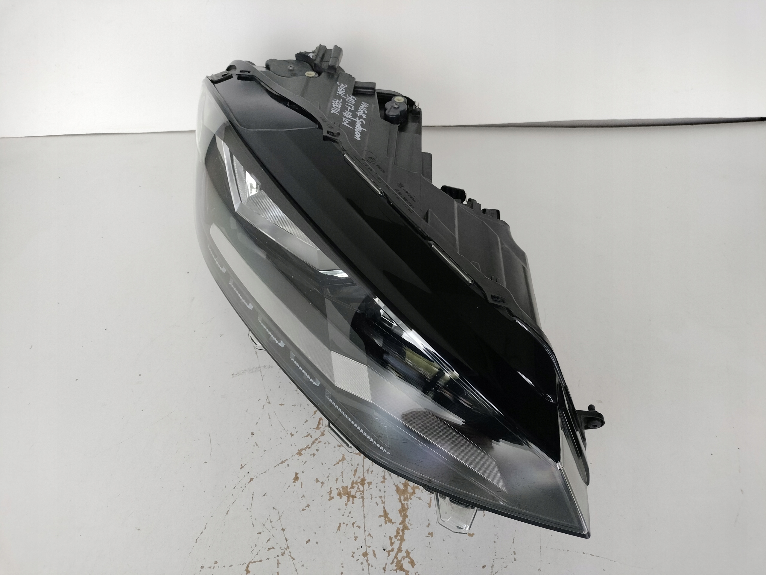 light right REFLEKTOR VW GOLF SPORTSVAN 510 17- LIFT LED