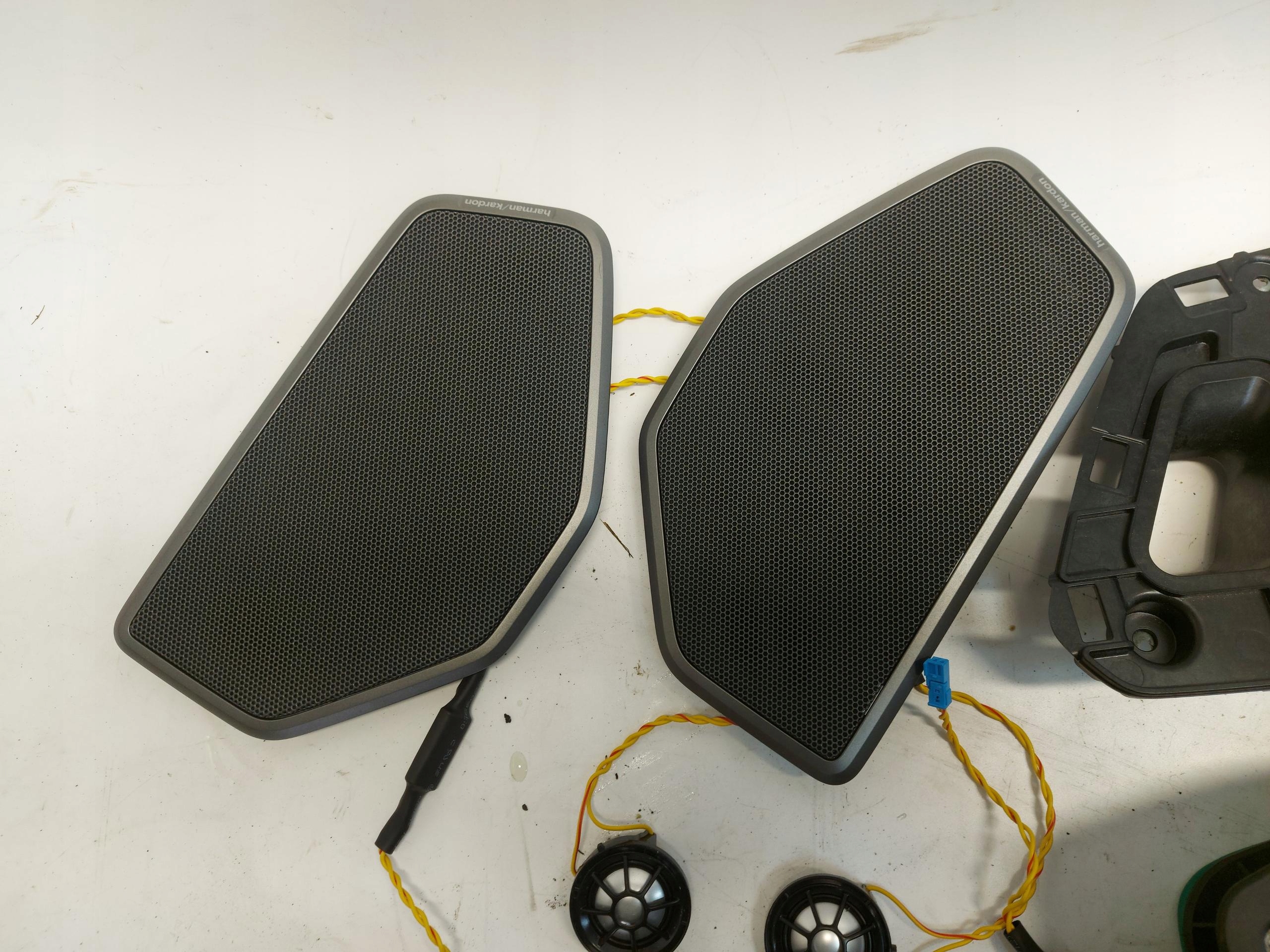 BMW G20 LIFT m340xd speakers amplifier HARMAN