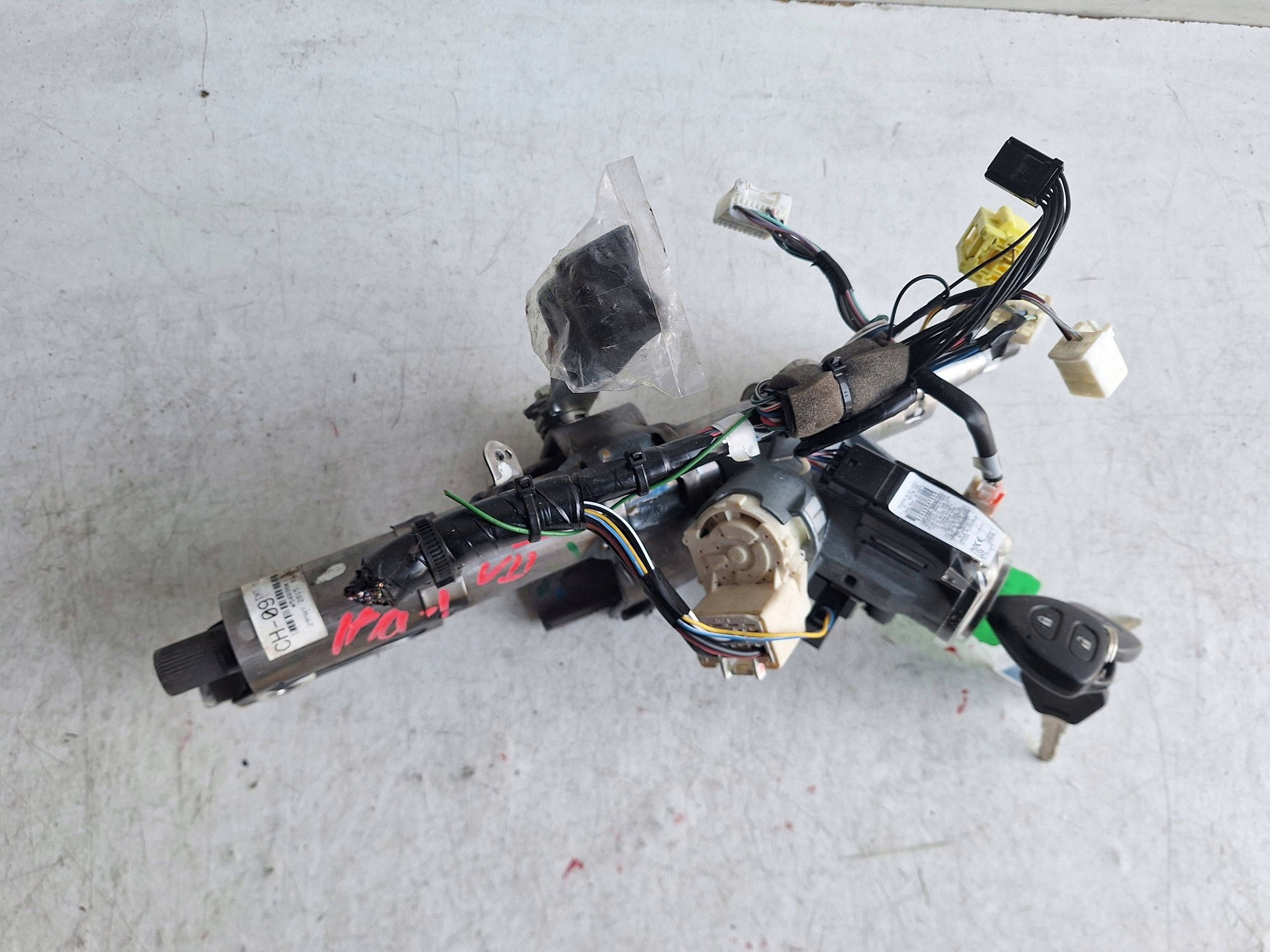 TOYOTA HILUX VII LIFT 11-15 ignition + key