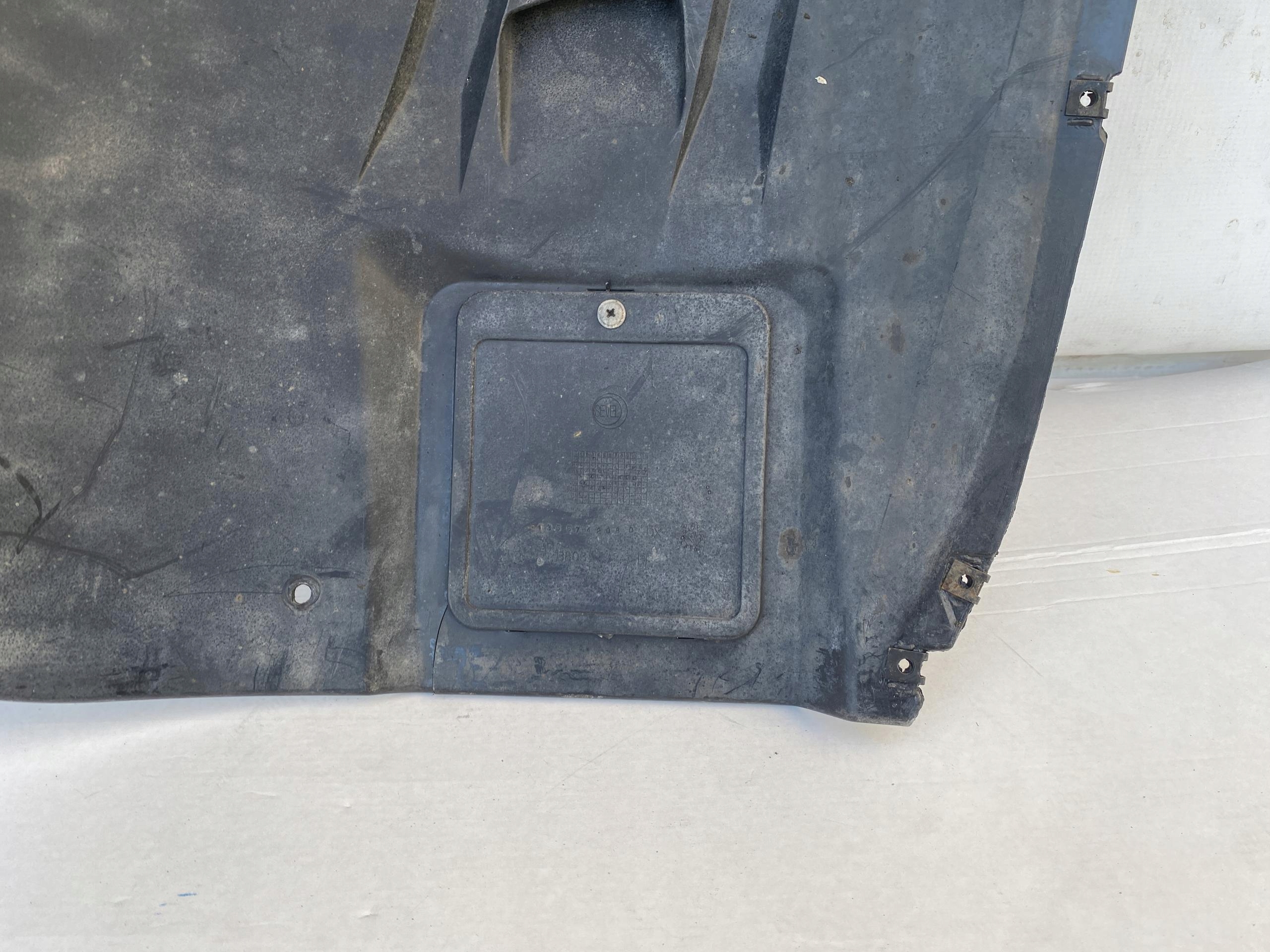 DUCATO JUMPER BOXER 14- mudguard right front WERSJA below fog light original
