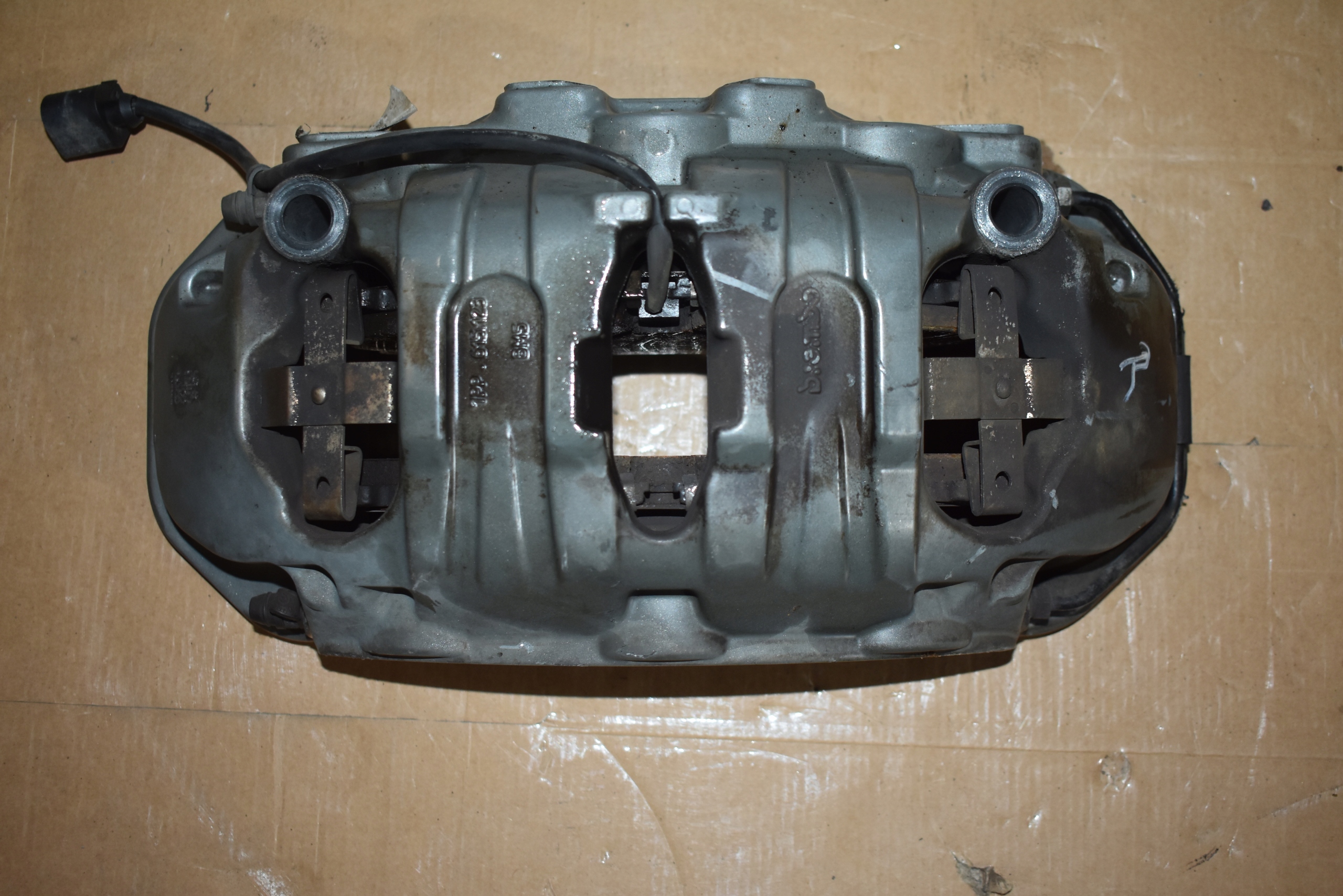 IDEALNY caliper front front right PORSCHE PANAMERA 971 4.0 DIESEL 1