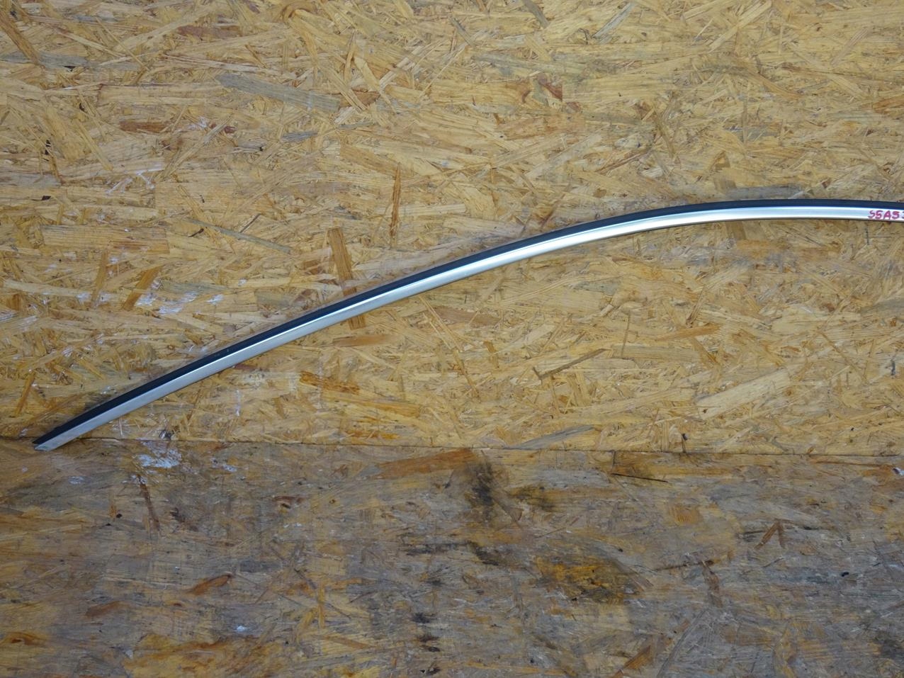 AUDI S5 A5 8T 3D COUPE LISTWA DACHOWA LEWA CHROM Producent części Audi OE