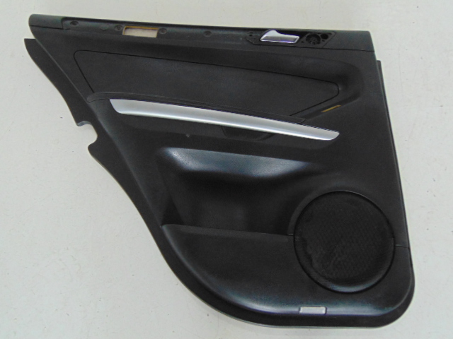 BOCZEK TAPICERKA DRZWI LEWY TYŁ MERCEDES ML W164