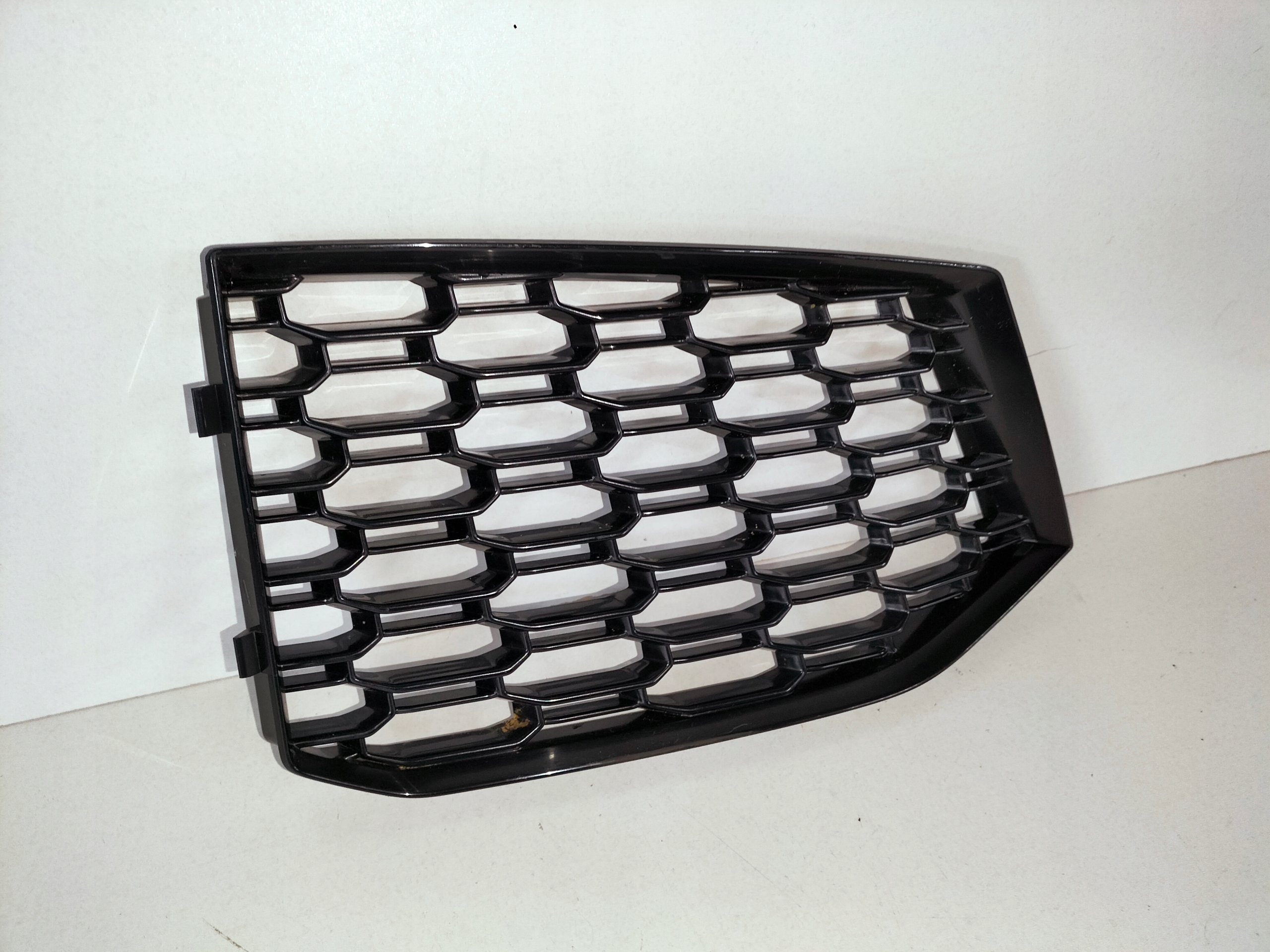 grille grid of a bumper right AUDI RS4 B9 15