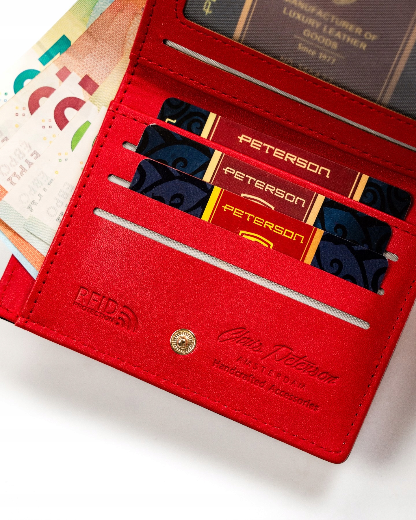 PETERSON PORTFEL DAMSKI ZAMEK ZATRZASK POJEMNY STOP RFID Orientacja pozioma