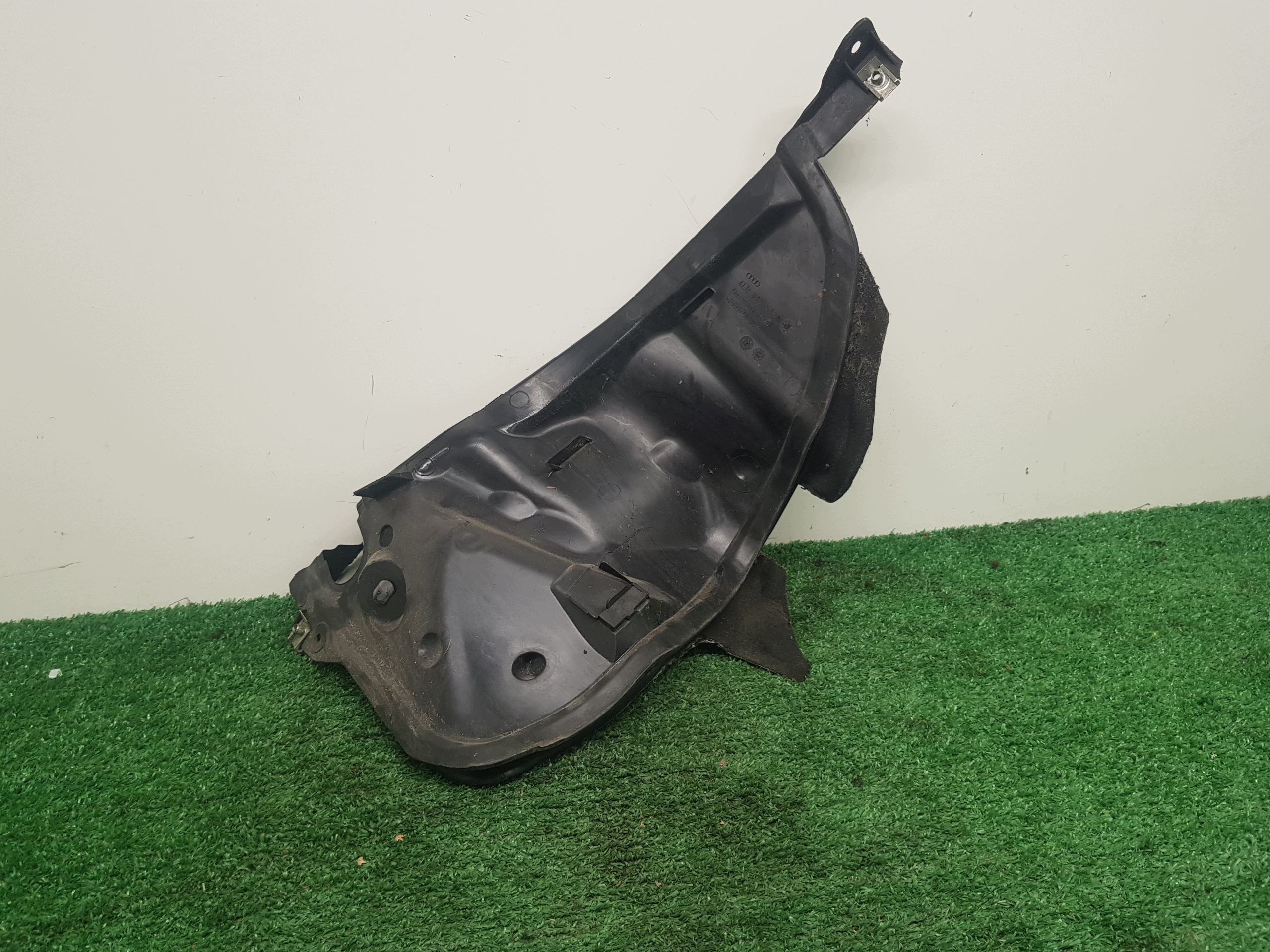 Blende Abdeckung wärmblech AUDI Q7 4L0819512