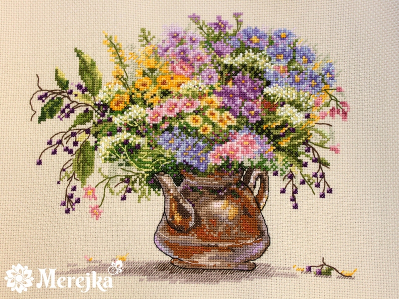 Sada pro křížkovou výšivku „Divoké květiny“ 24 x 20 cm