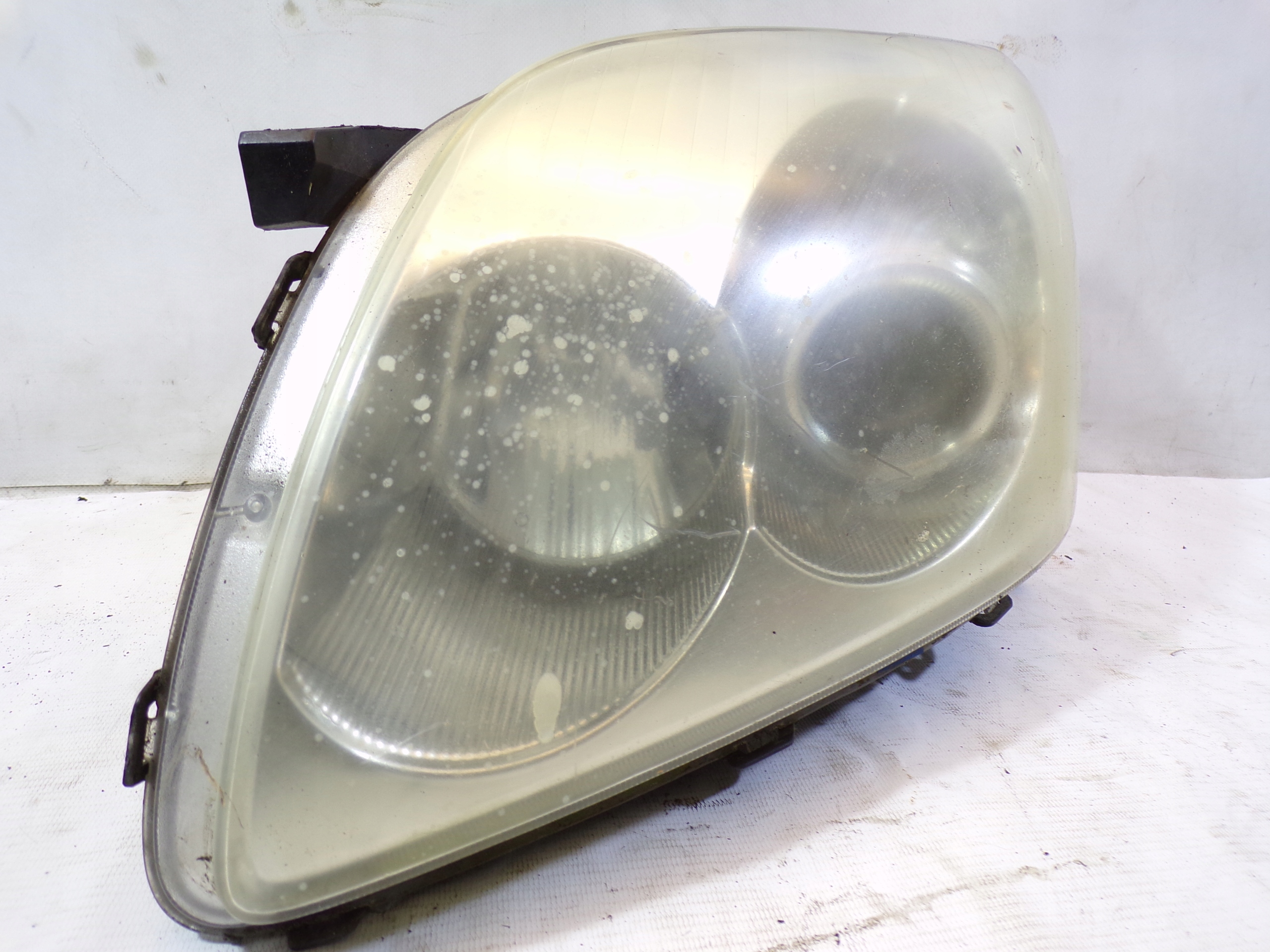 light front front left TOYOTA AVENSIS T25 LIFT XENON (1)