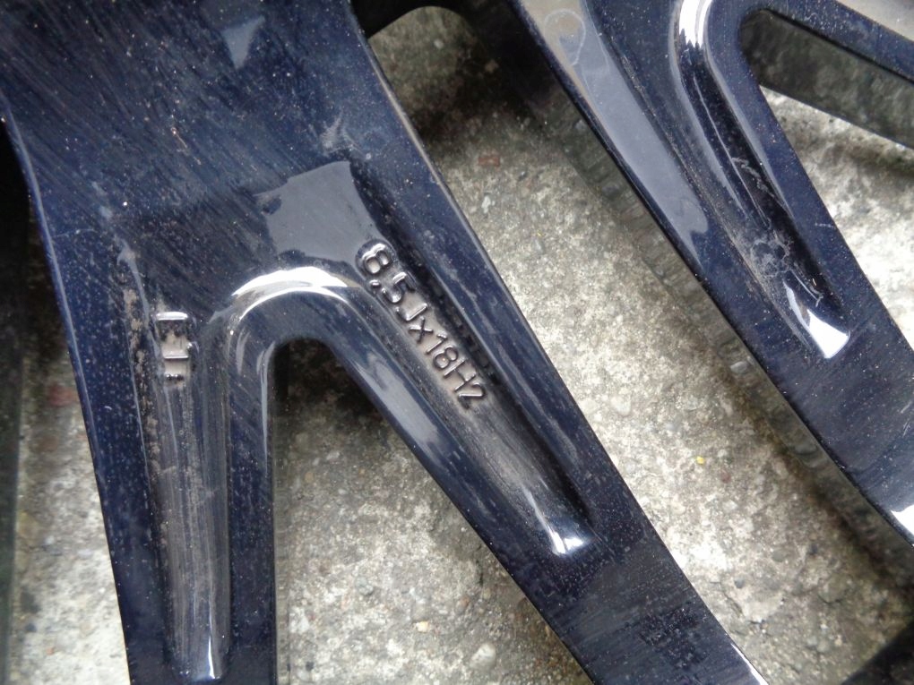 Oxigin OXSPOKE 8.5Jx18 5x120 ET35 disk