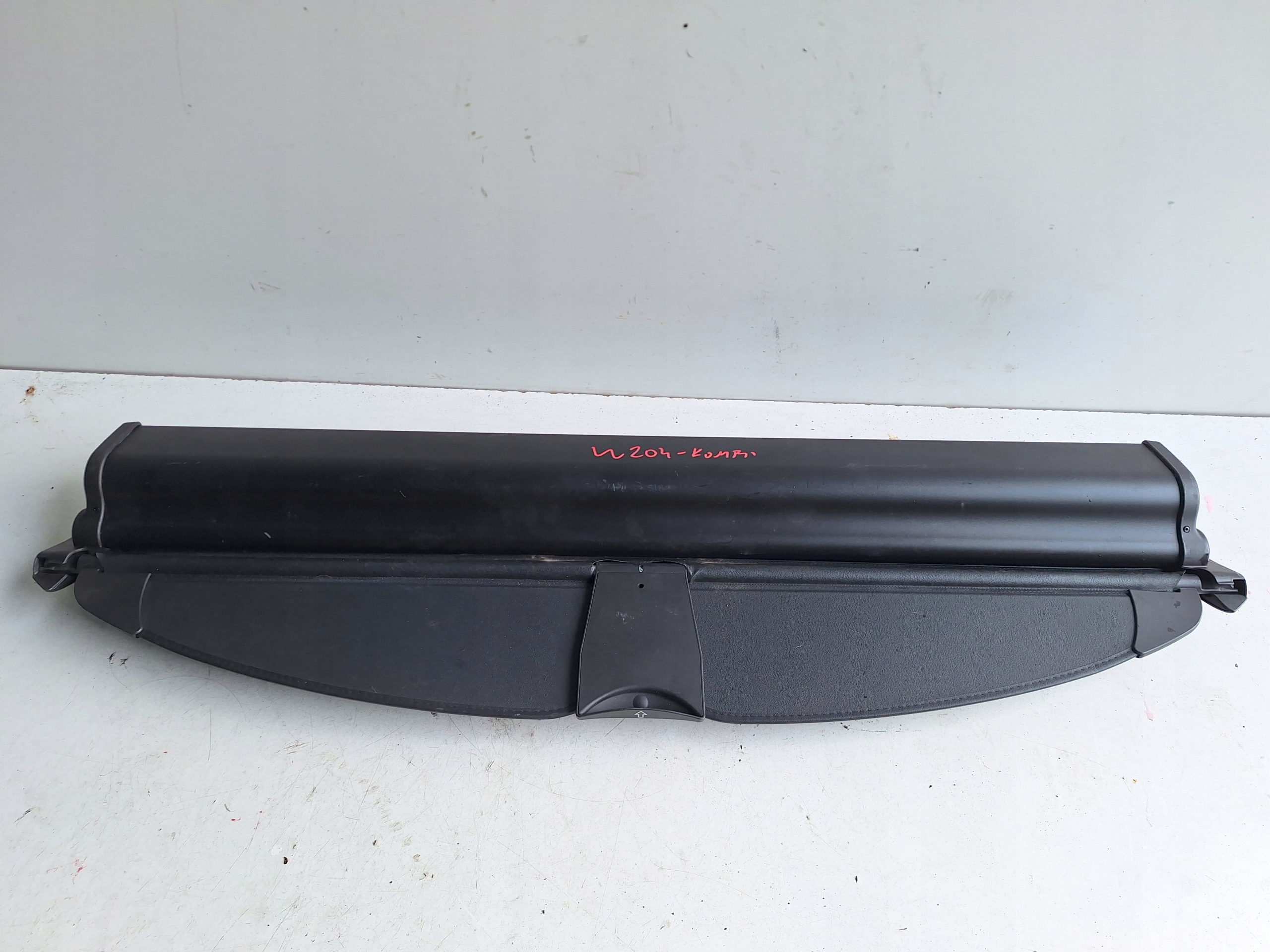 MERCEDES C-KLASA W204 08-14 blinds boot KOMBIA