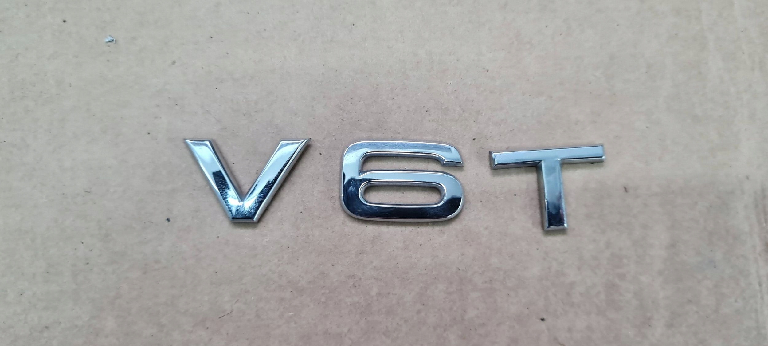 A4 B8 A5 EMBLEMAT NAPIS Logo Aile V6T A4 B8 B9 S4 SQ5