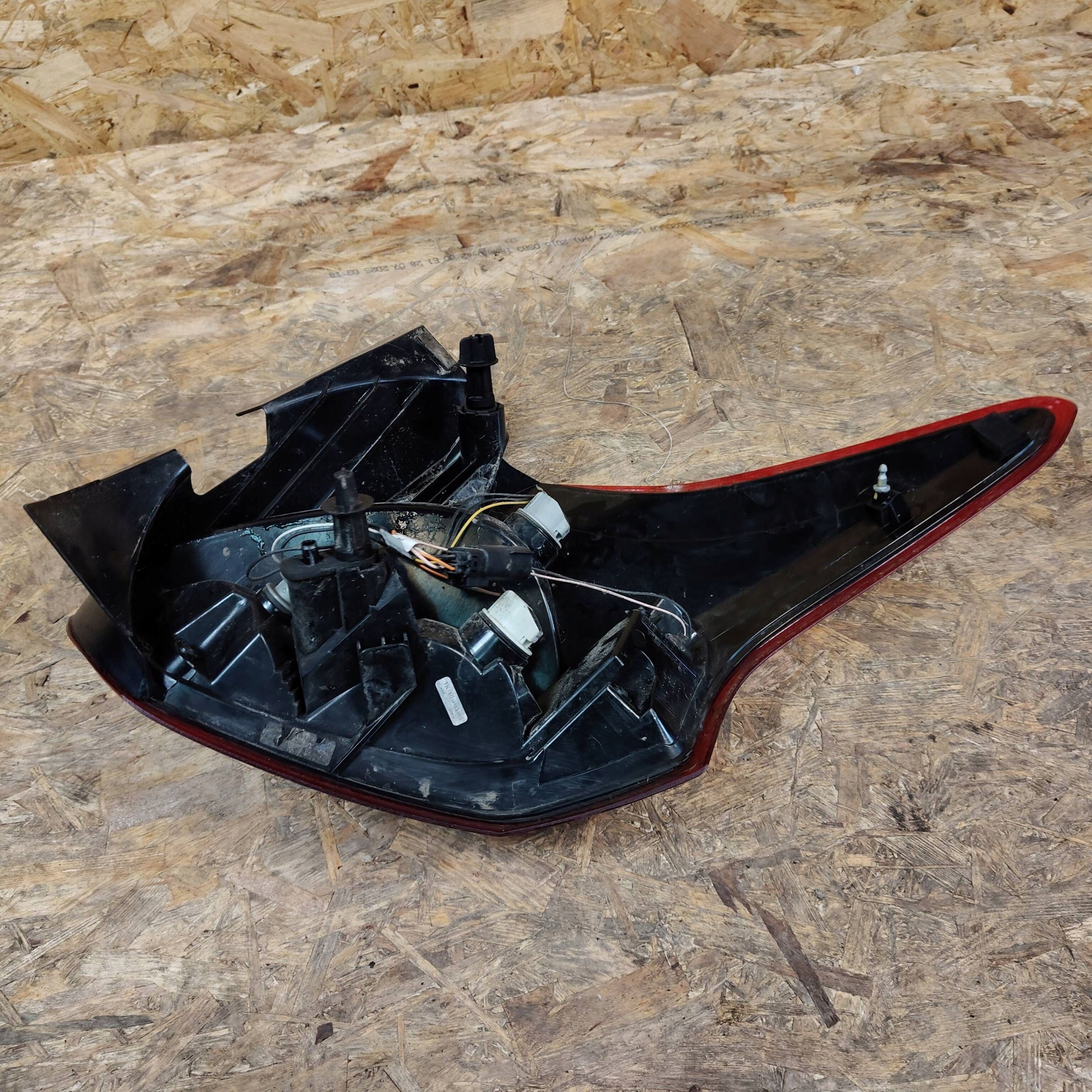 light rear rear part side left Ford Focus MK3 lift HB