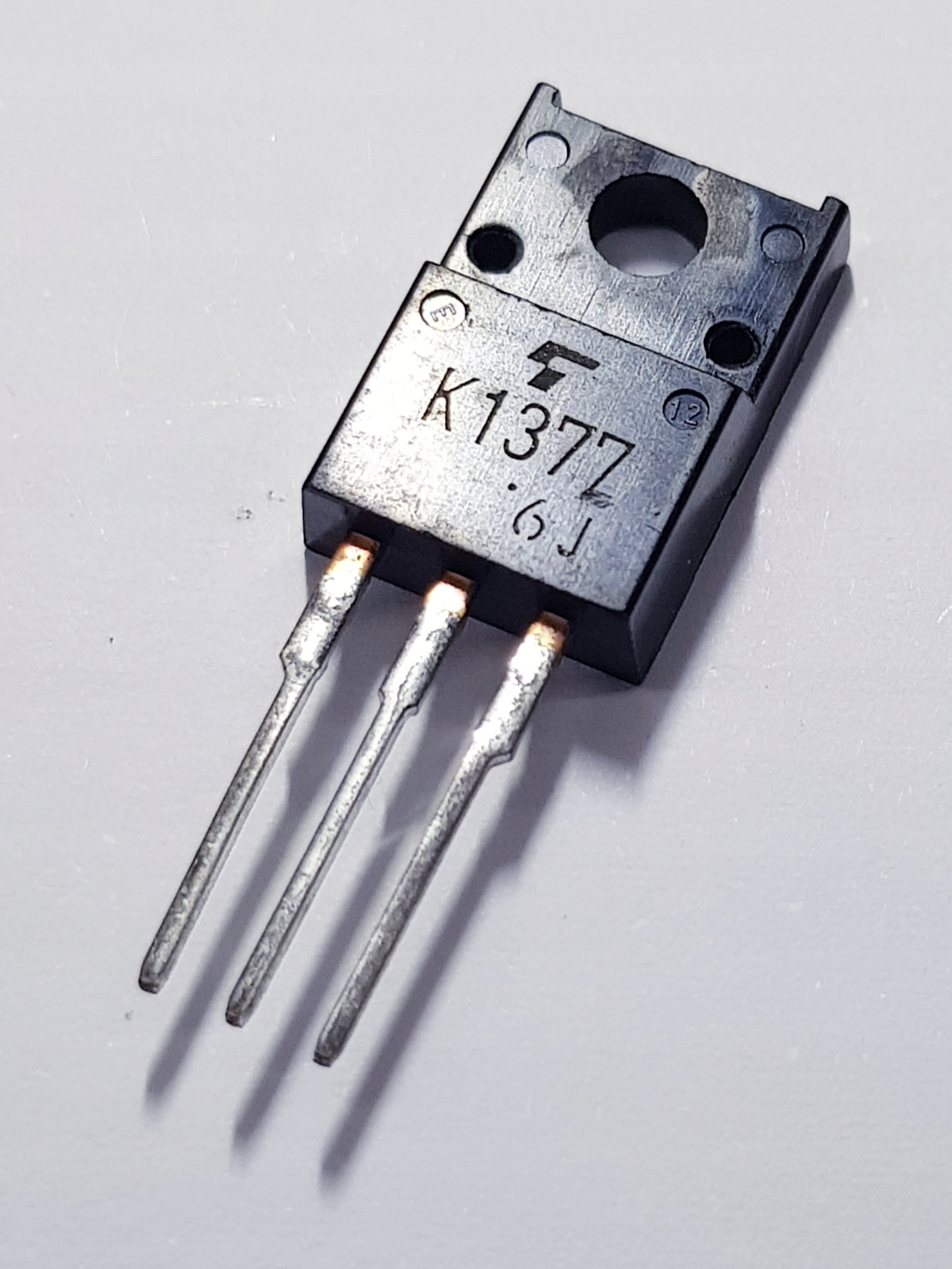 Tranzystor 2SK1377 N-channel Mosfet Inchange Semiconductor 2SK 1377 K1377
