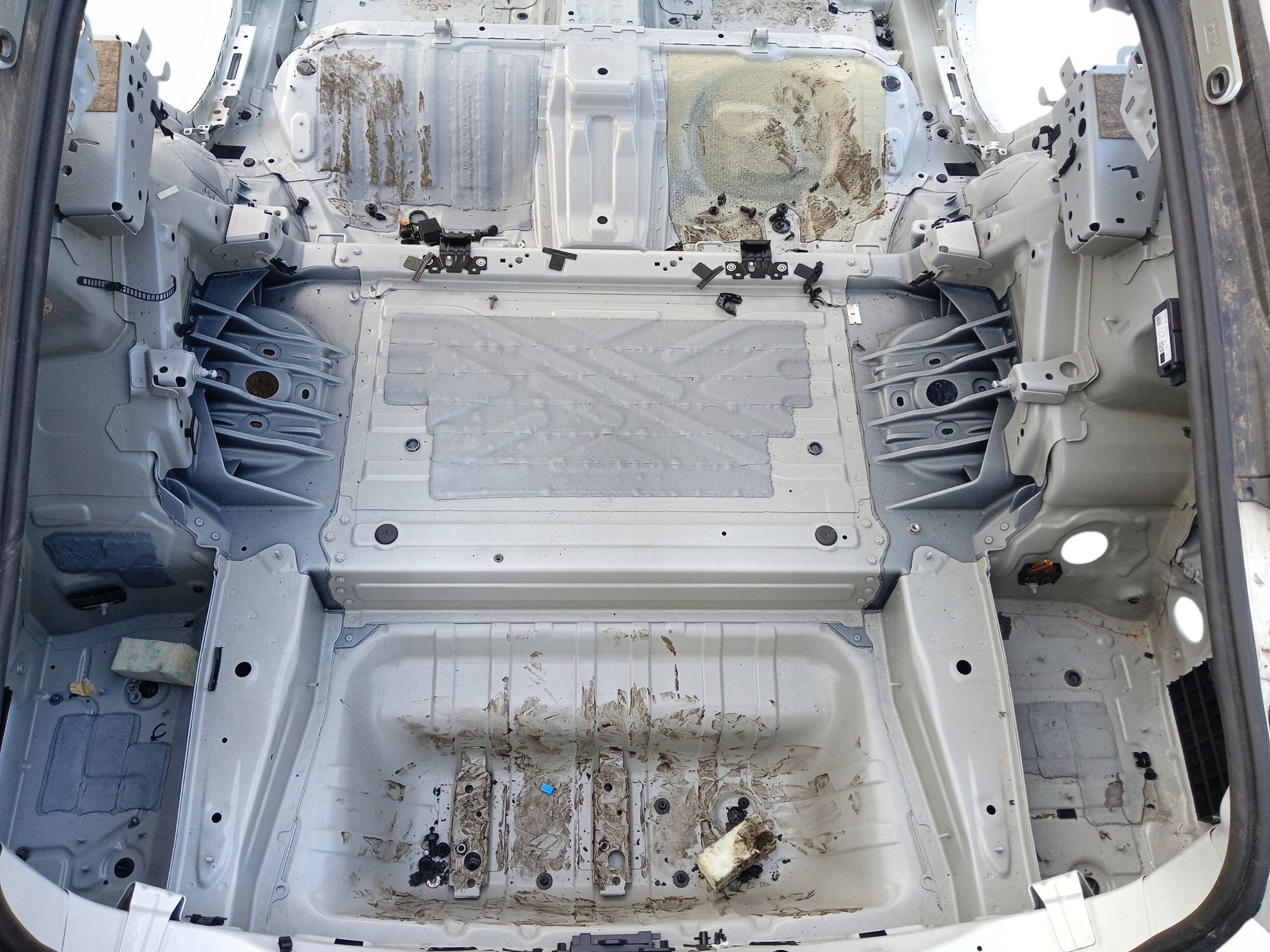 rear panel sump BMW i4 G26 GRAN COUPE LAK: 300 (21-24)