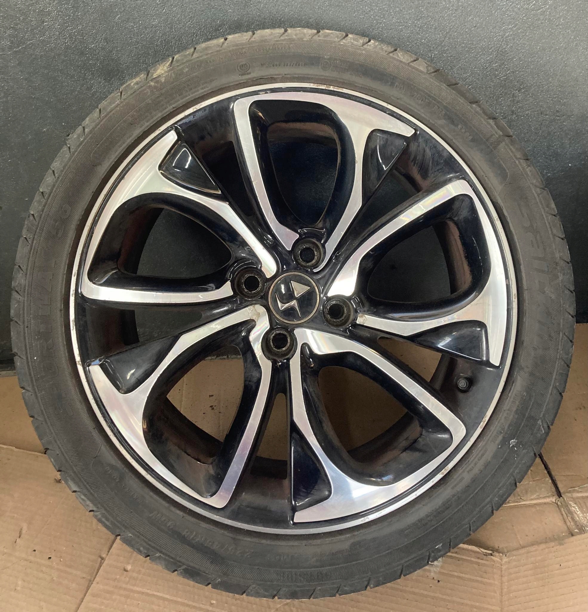 FELGA ALUMINIOWA 18" CITROEN DS4 4X108 Kod producenta ALU