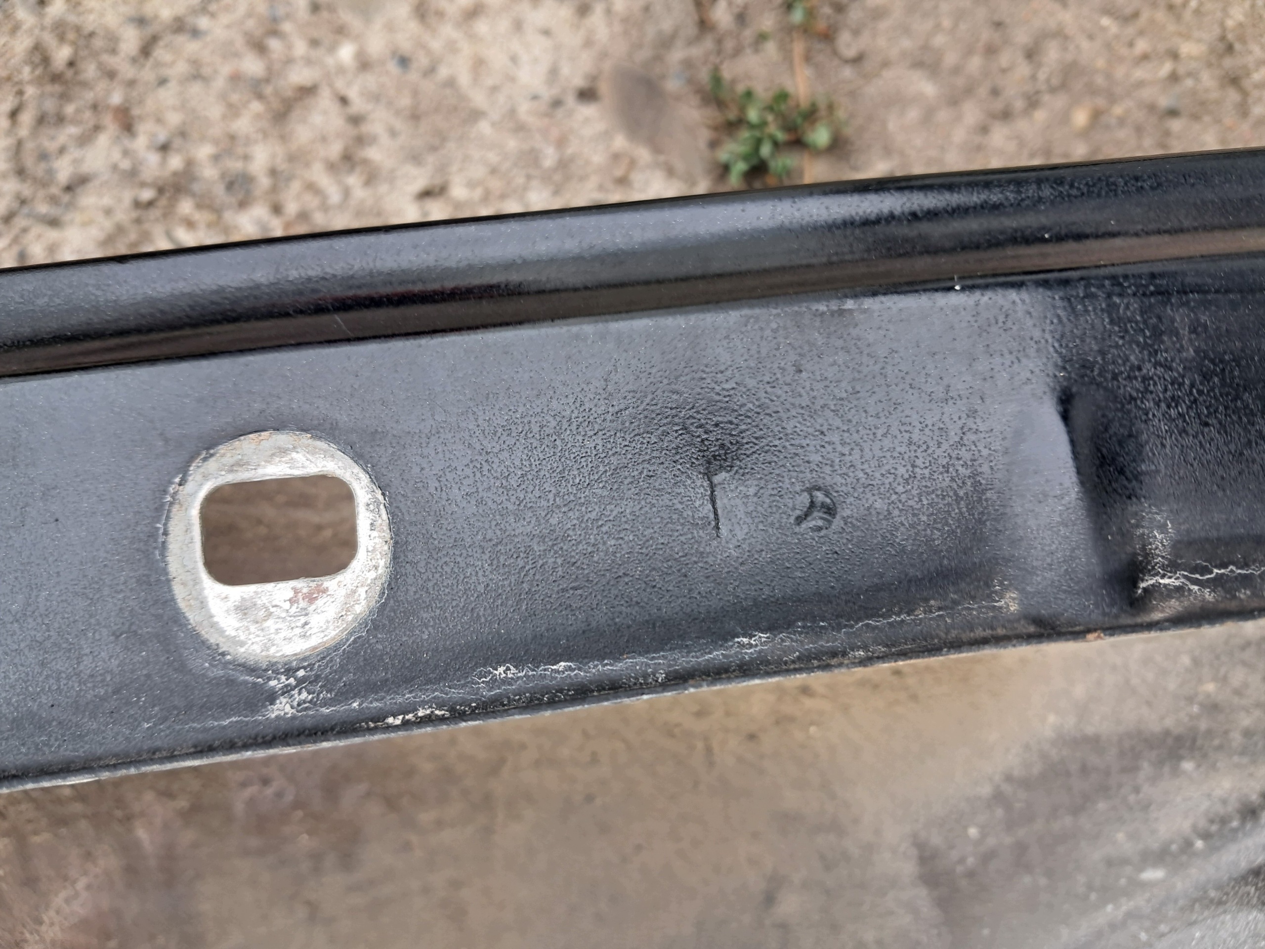 fender left front MERCEDES W126 1268812301