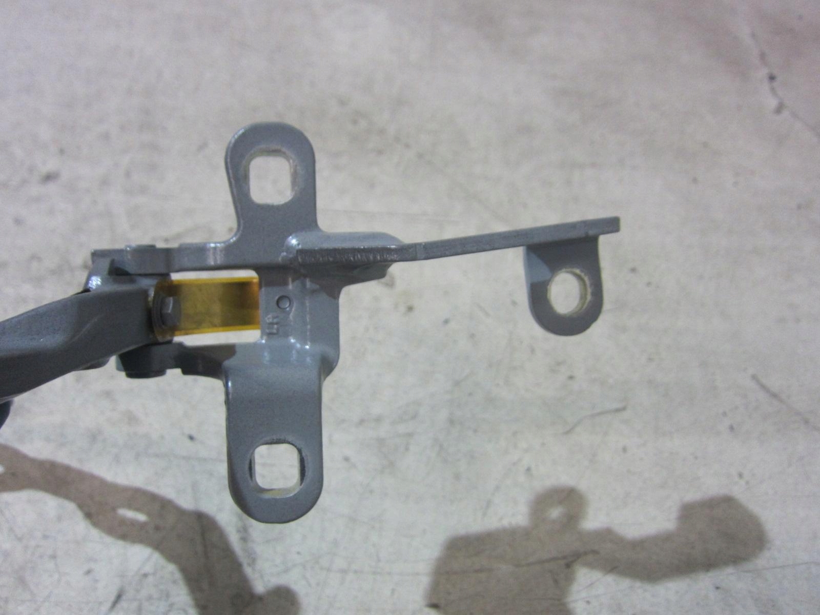 BMW X3 G01 hinge bonnet boot right left 7494944 7397316 41007494943