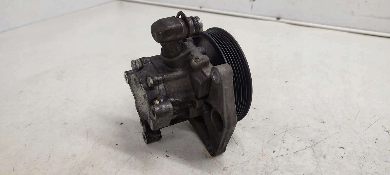 servo pump Mercedes W209 CLK 3,0 V6