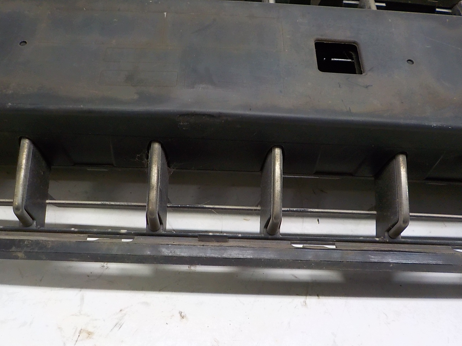 PEUGEOT 3008 and grill grille radiator