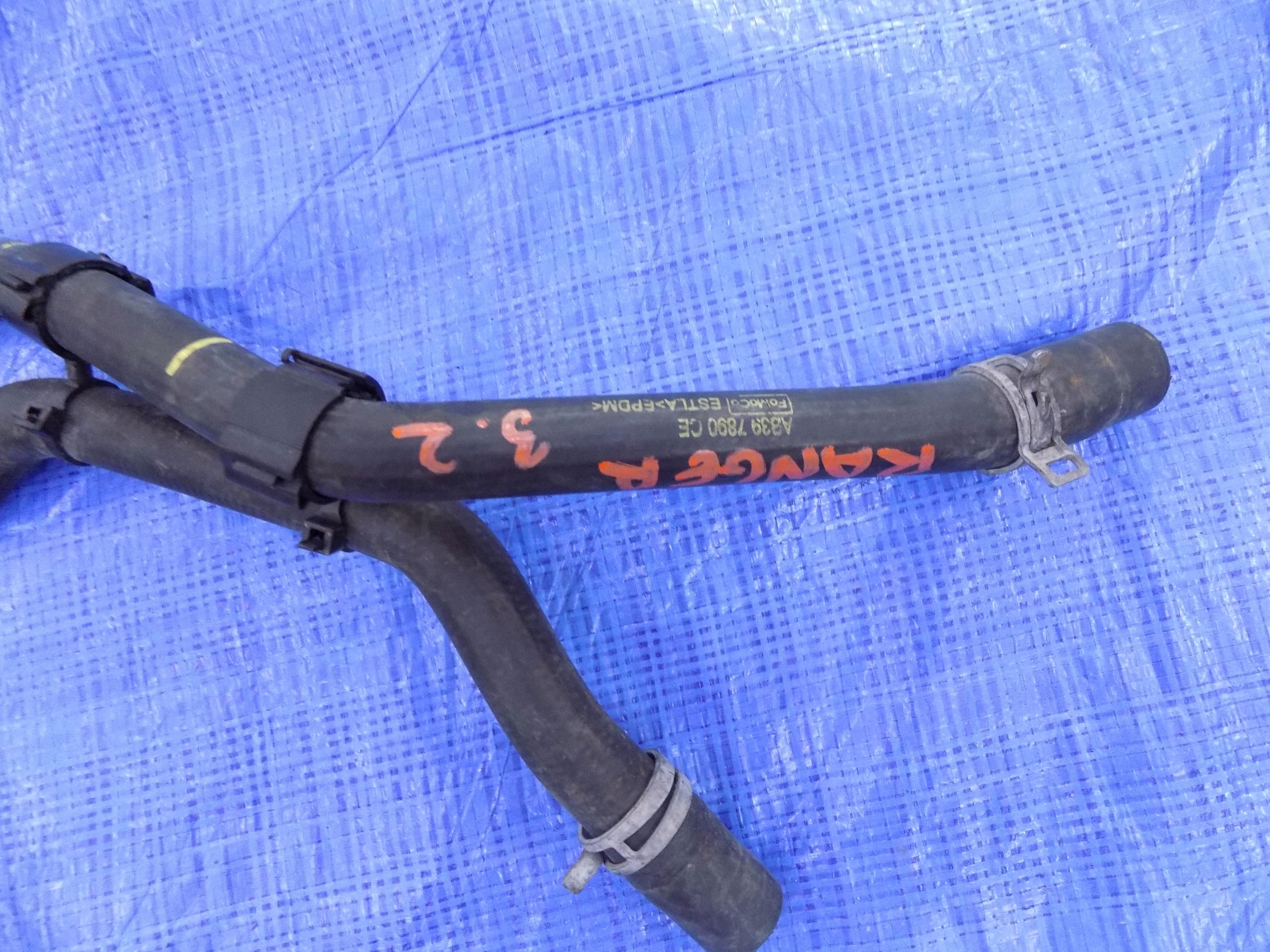 hadice hadice vody FORD RANGER III 3,2 TDCI
