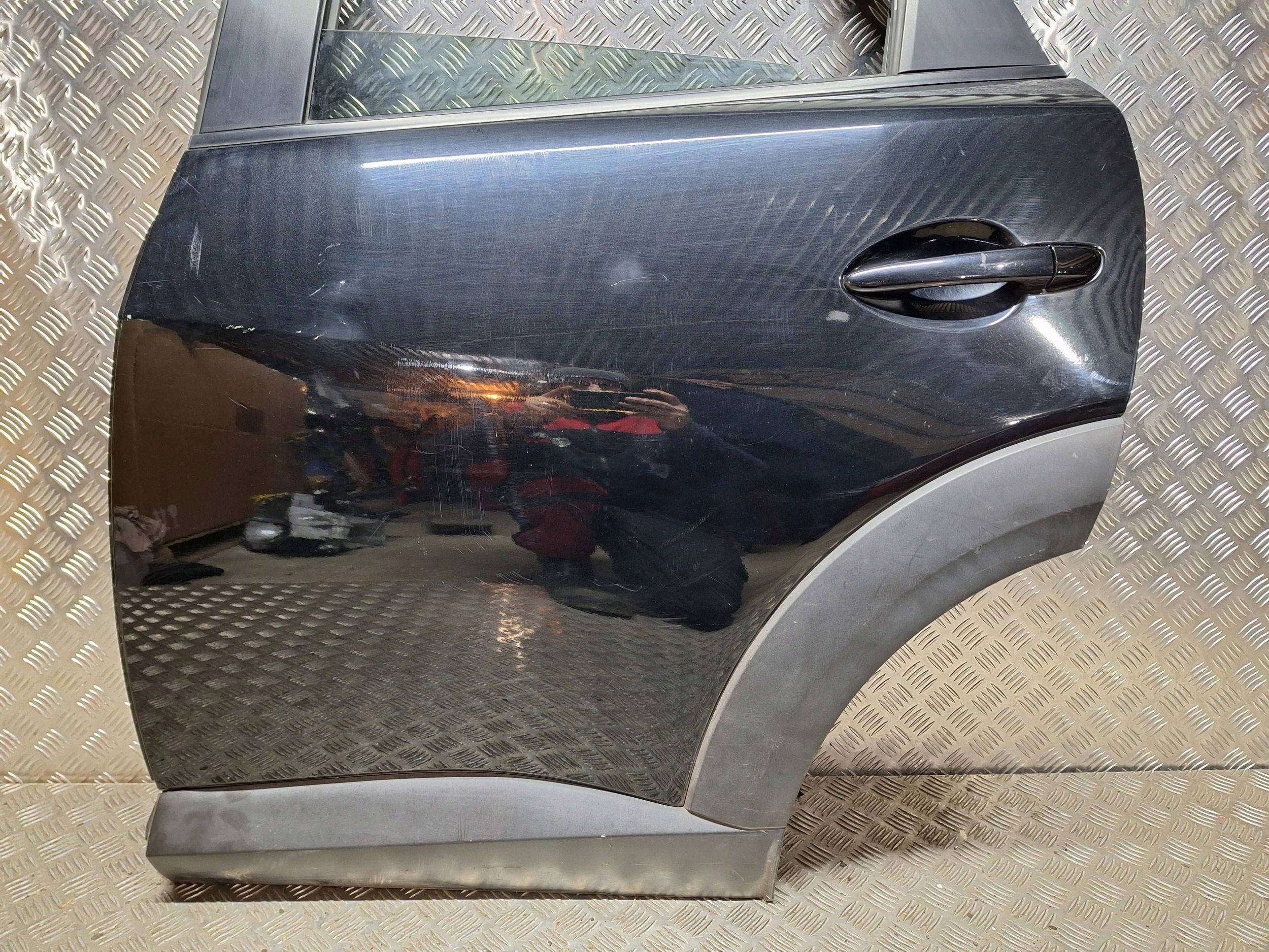 door rear part rear. left MAZDA CX3 CX-3 14-21 complete