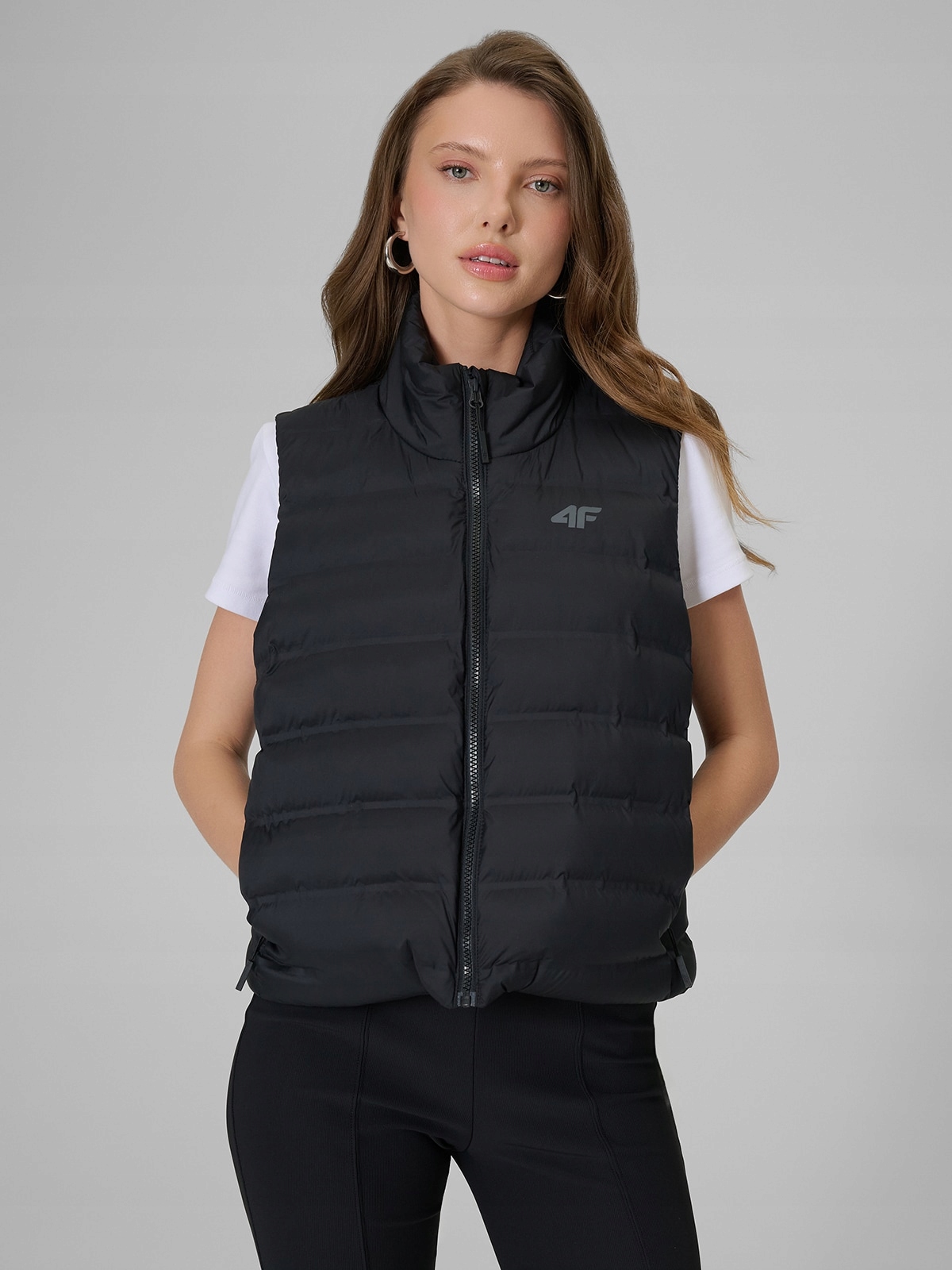 4F Vesta Černý Regular Cropped Lehký S