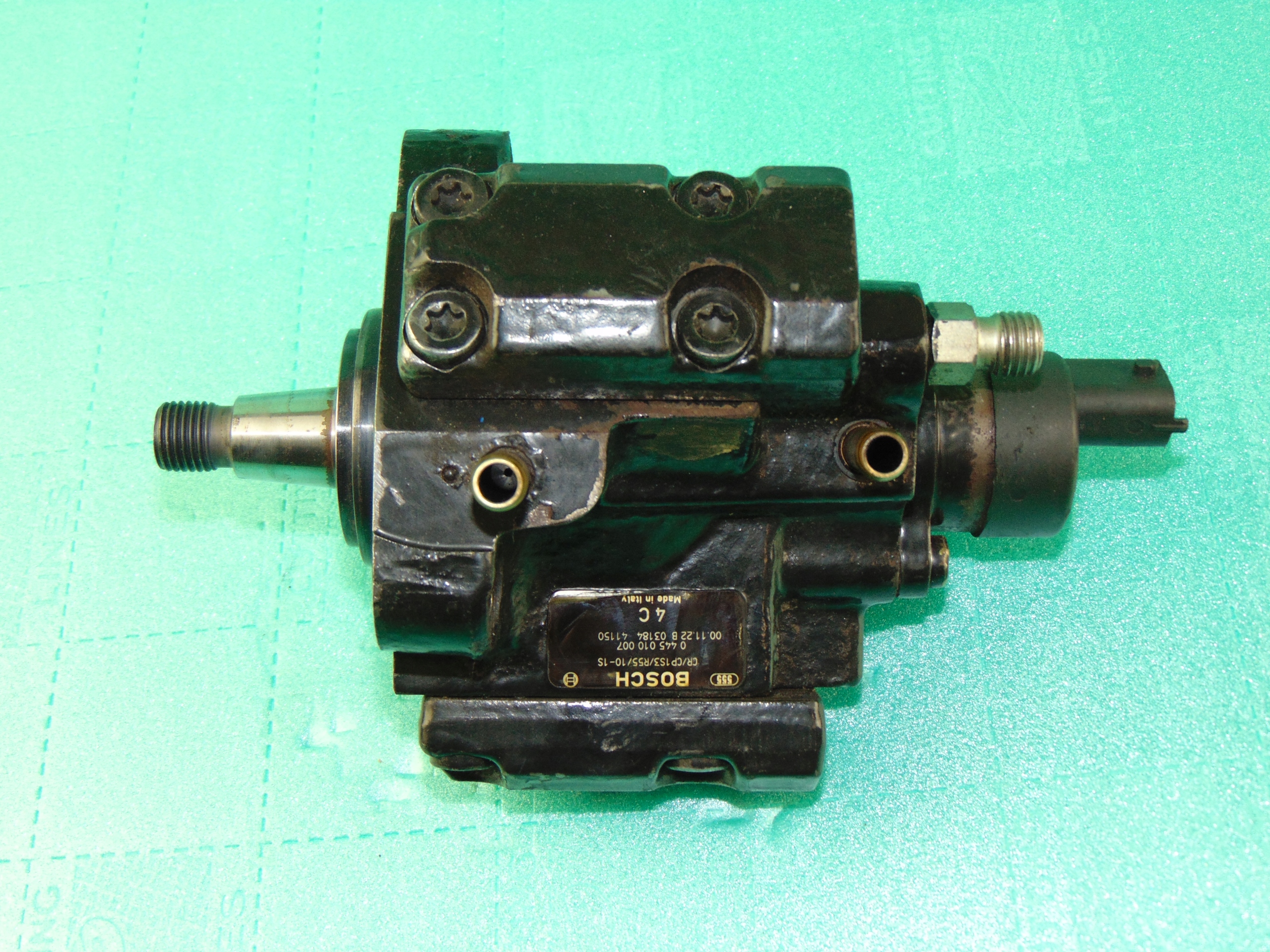 Einspritzpumpe FIAT 1,9JTD 0445010007