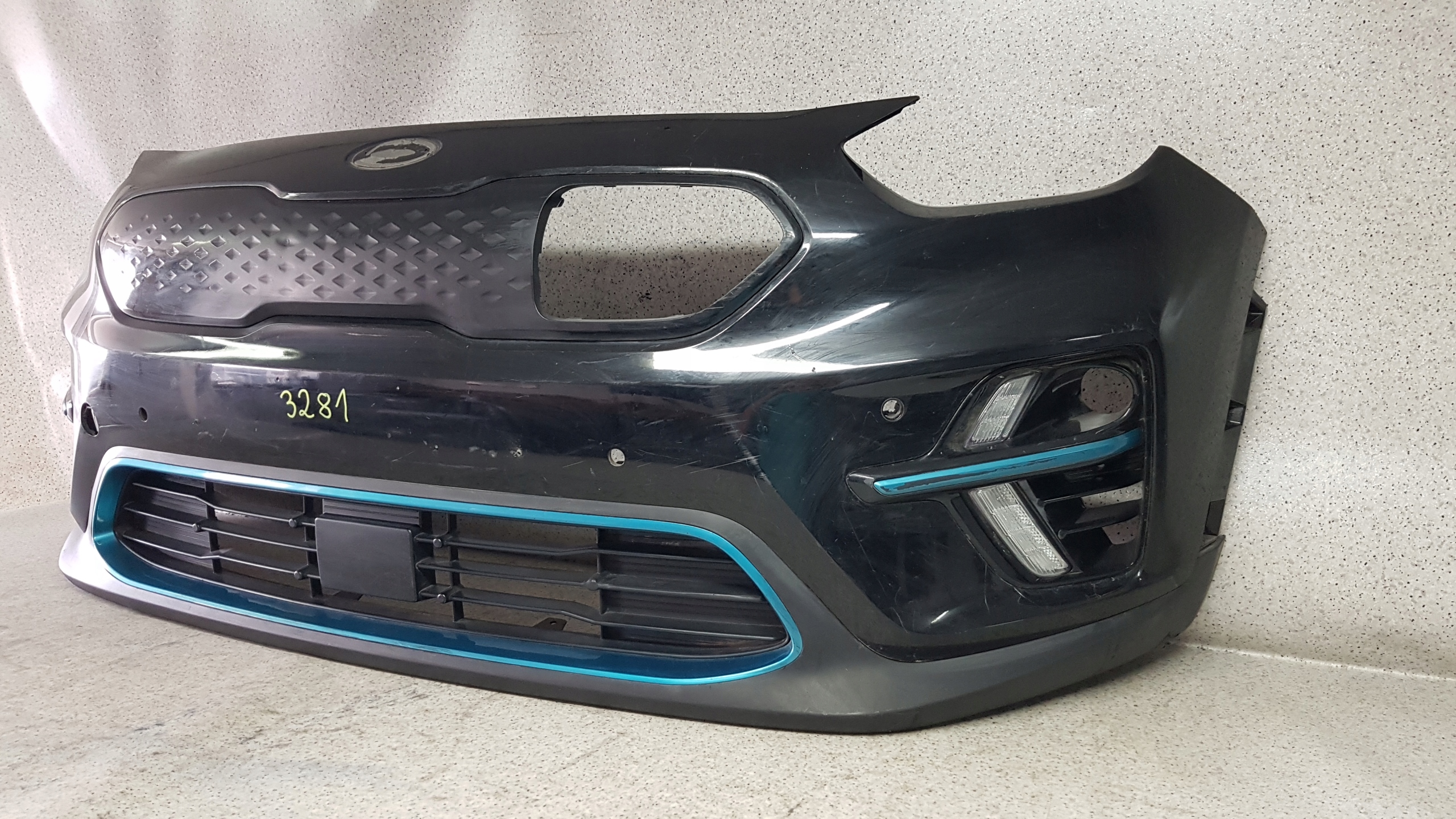 KIA E NIRO ENIRO EV ELECTRIC 2018 - ZDERZAK PRZÓD 3281 Producent części Kia OE