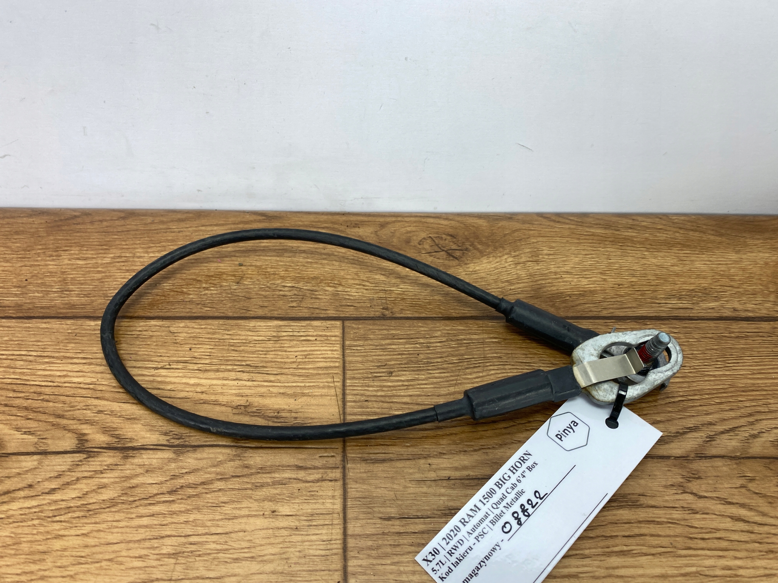 Câble du capot burty Dodge Ram 1500 2019+ USA