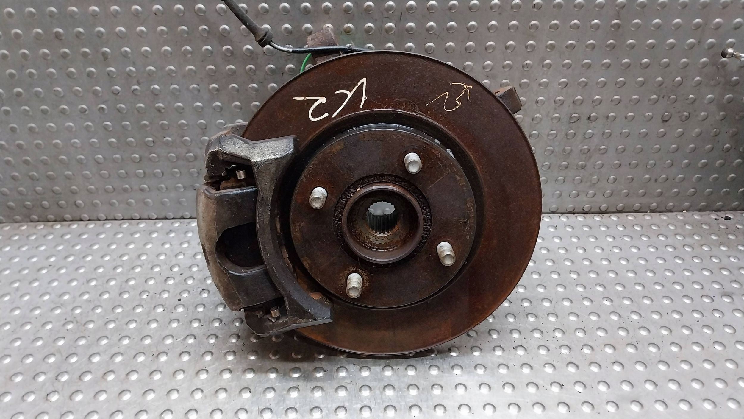 swing left front 8V51-3K171-AF/BE FORD FIESTA MK6 MK7